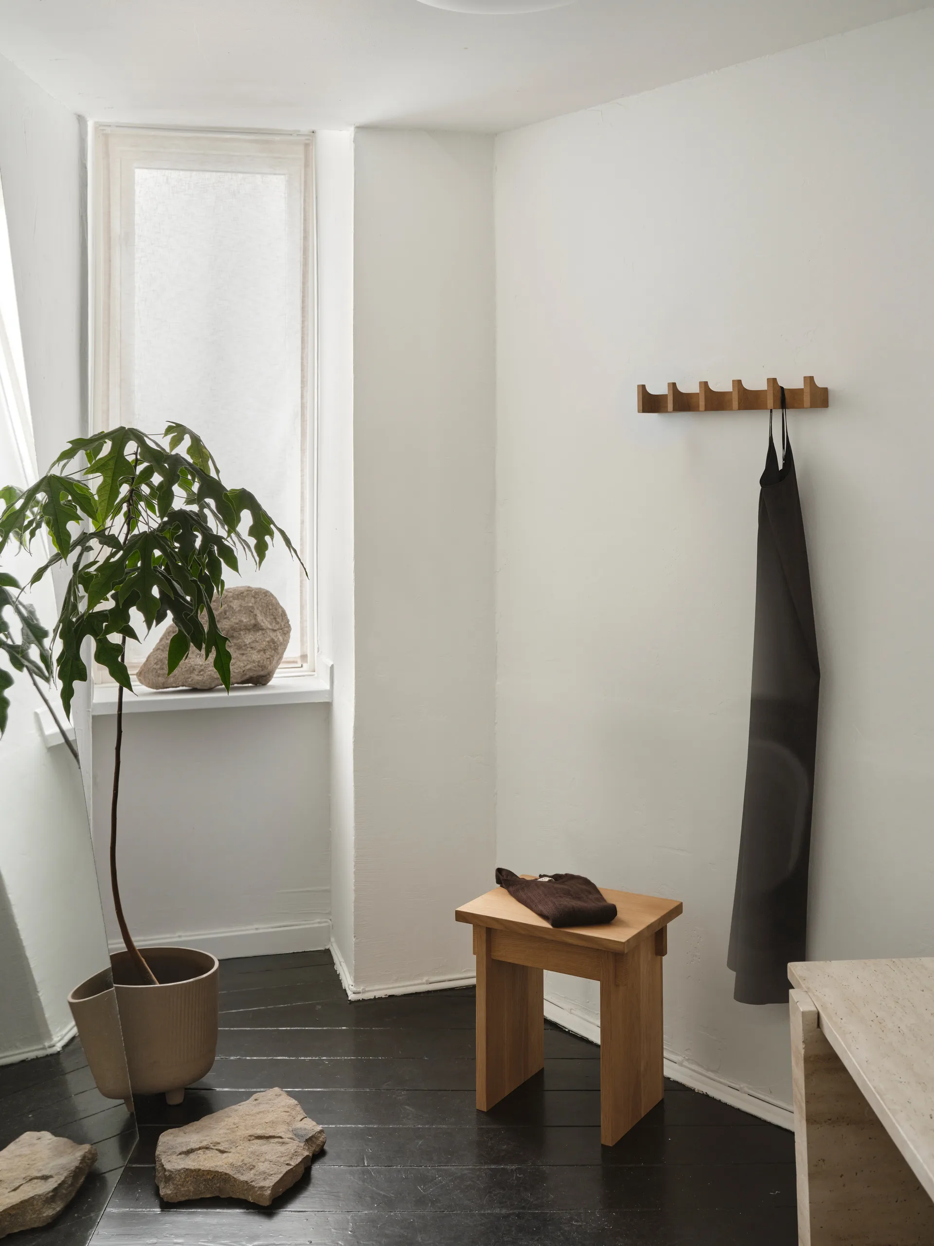 Column portemanteau 49 cm, Chêne huilé chaud Kristina Dam Studio