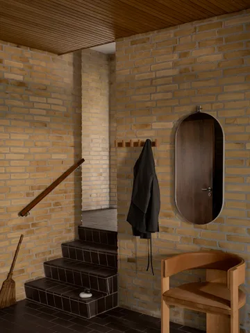 Column portemanteau 49 cm - Chêne huilé chaud - Kristina Dam Studio