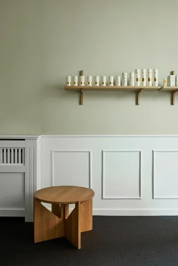 Table basse Simple Ø52 cm - Chêne laqué chaud - Kristina Dam Studio