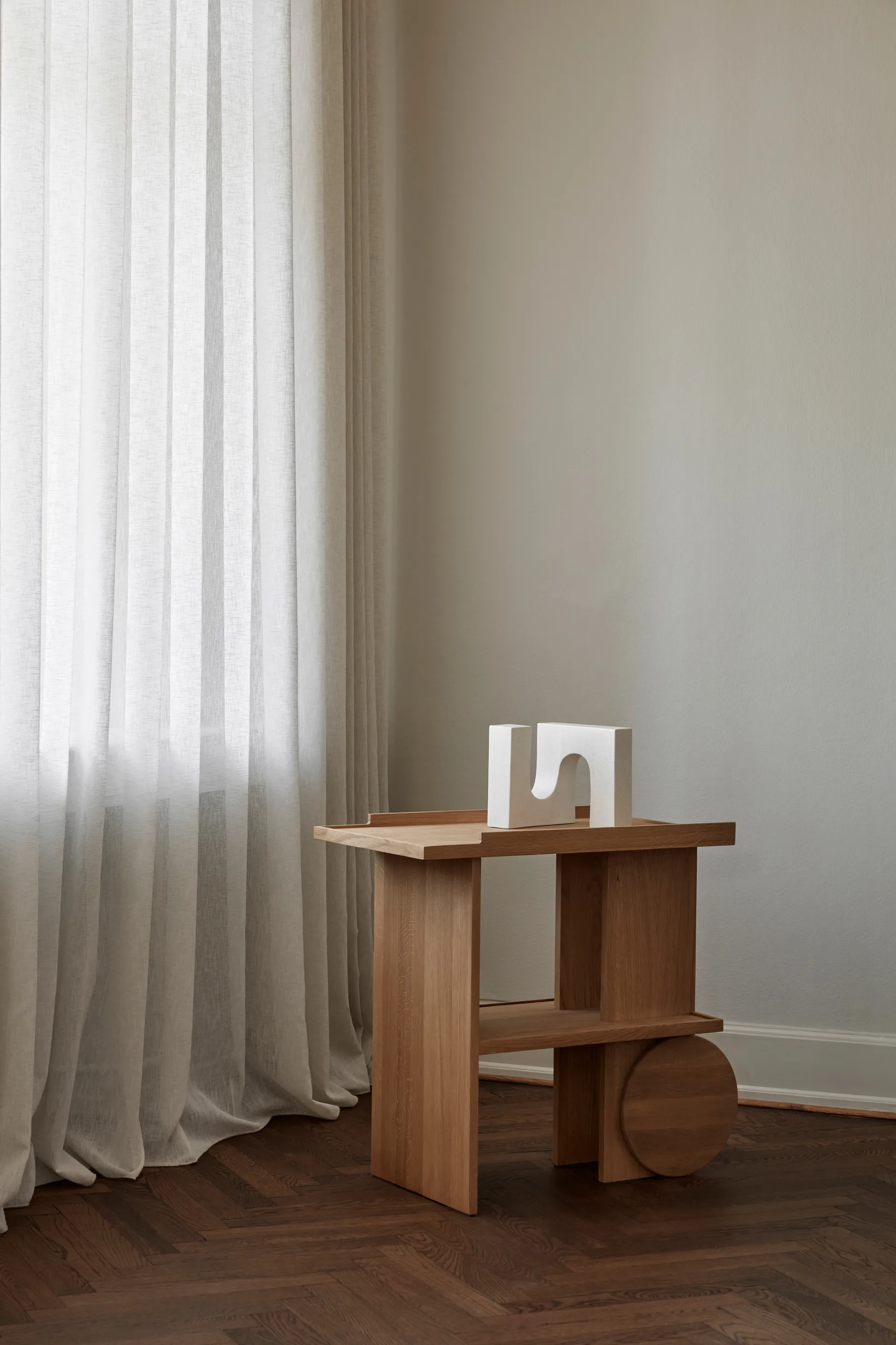 Table d'appoint Axis 42x80 cm, Chêne verni chaud Kristina Dam Studio