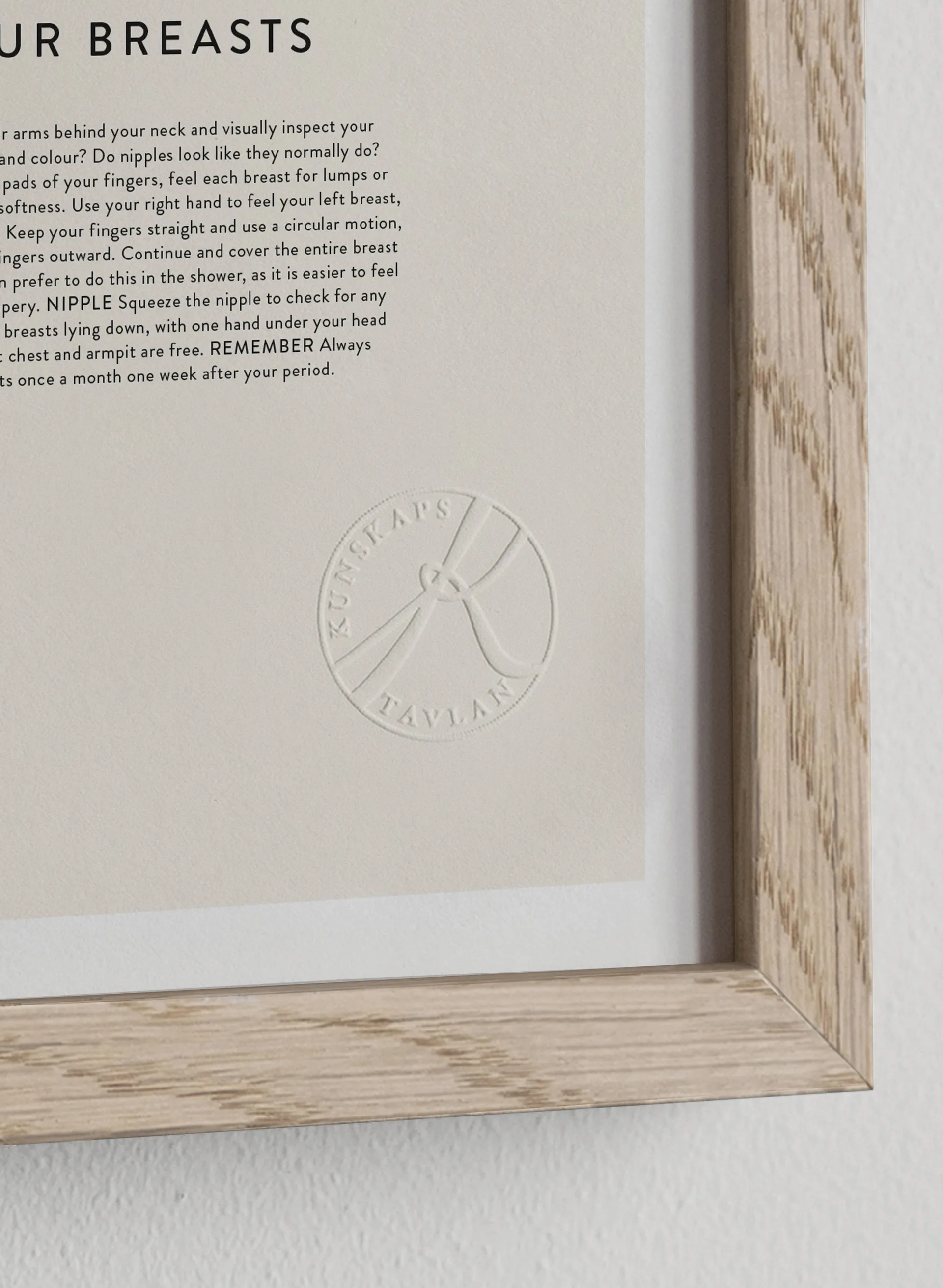 Affiche Love your breasts, 30x40 cm Kunskapstavlan®