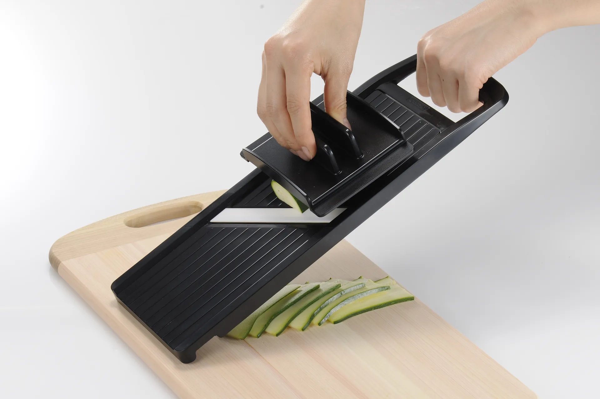 Grande mandoline Kyocera, Noir Kyocera