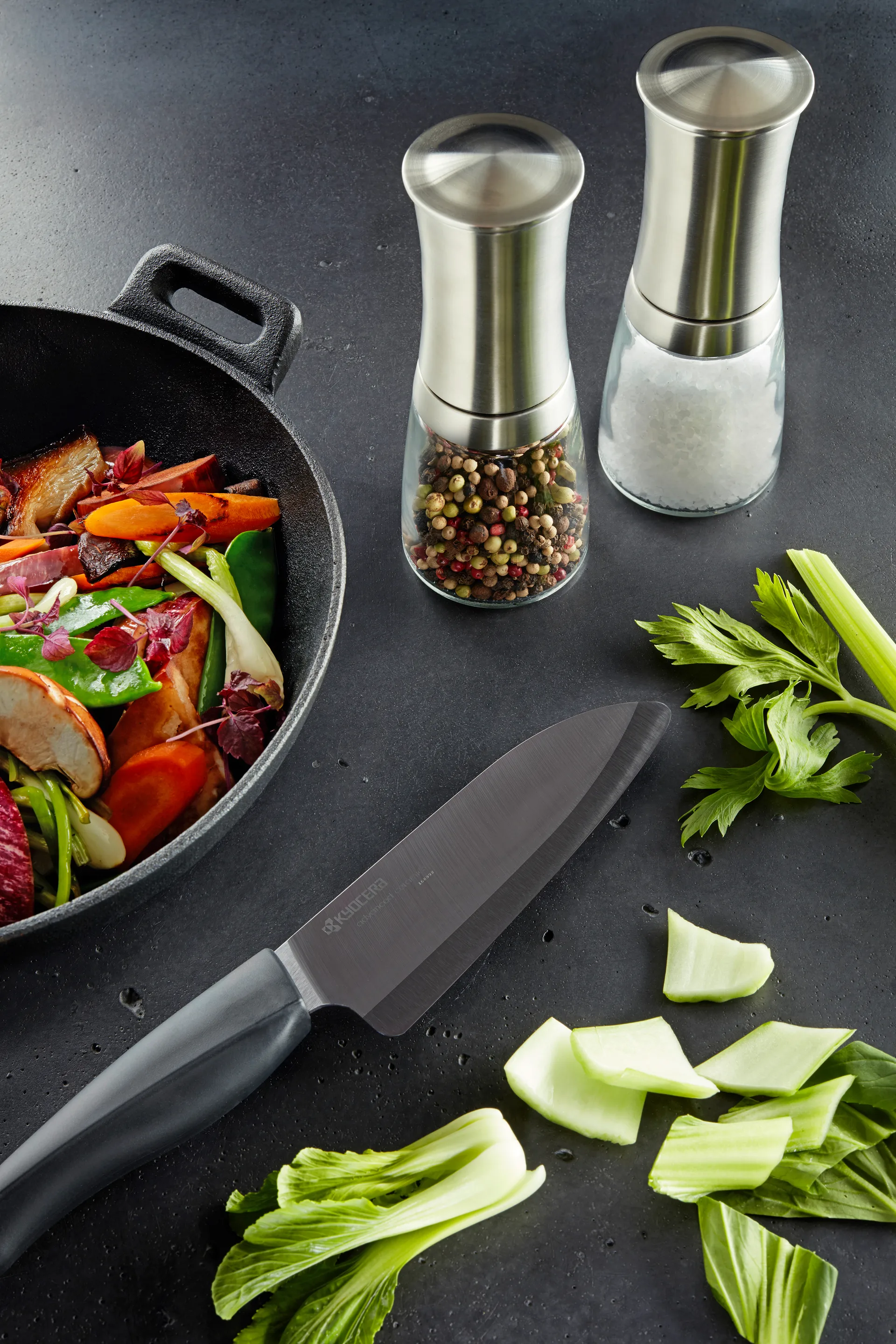 Moulin à épices en céramique avec récipient en verre Kyocera, 21 cm Kyocera