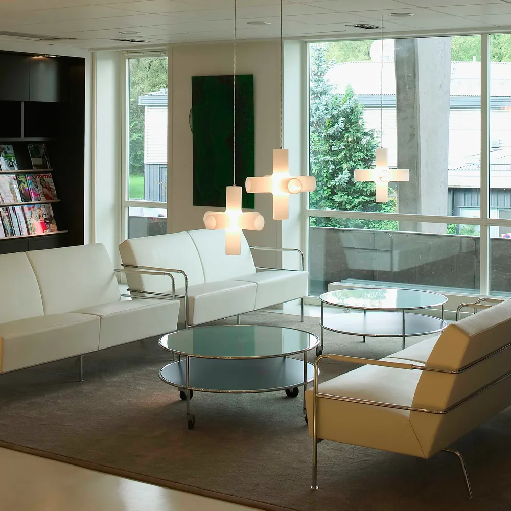 Table basse Chicago III, Stratifié noir-chrome Lammhults