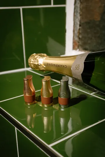 Bouchon de bouteille L'atelier du vin Le Trio - Rose, argent et or (mat) - L'Atelier du Vin