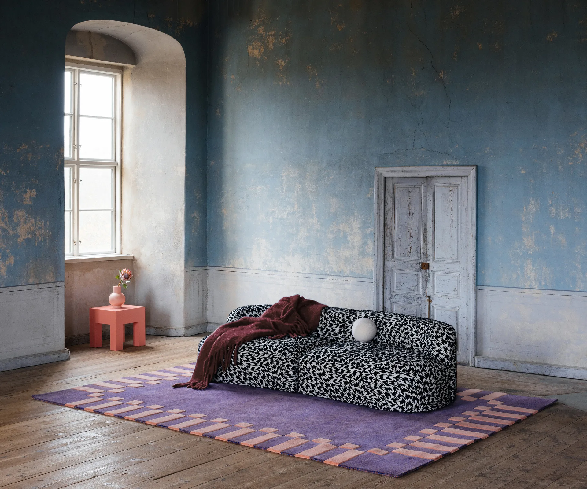 Tapis en laine Teklan Frame, Cobalt salmon, 180x270 cm Layered