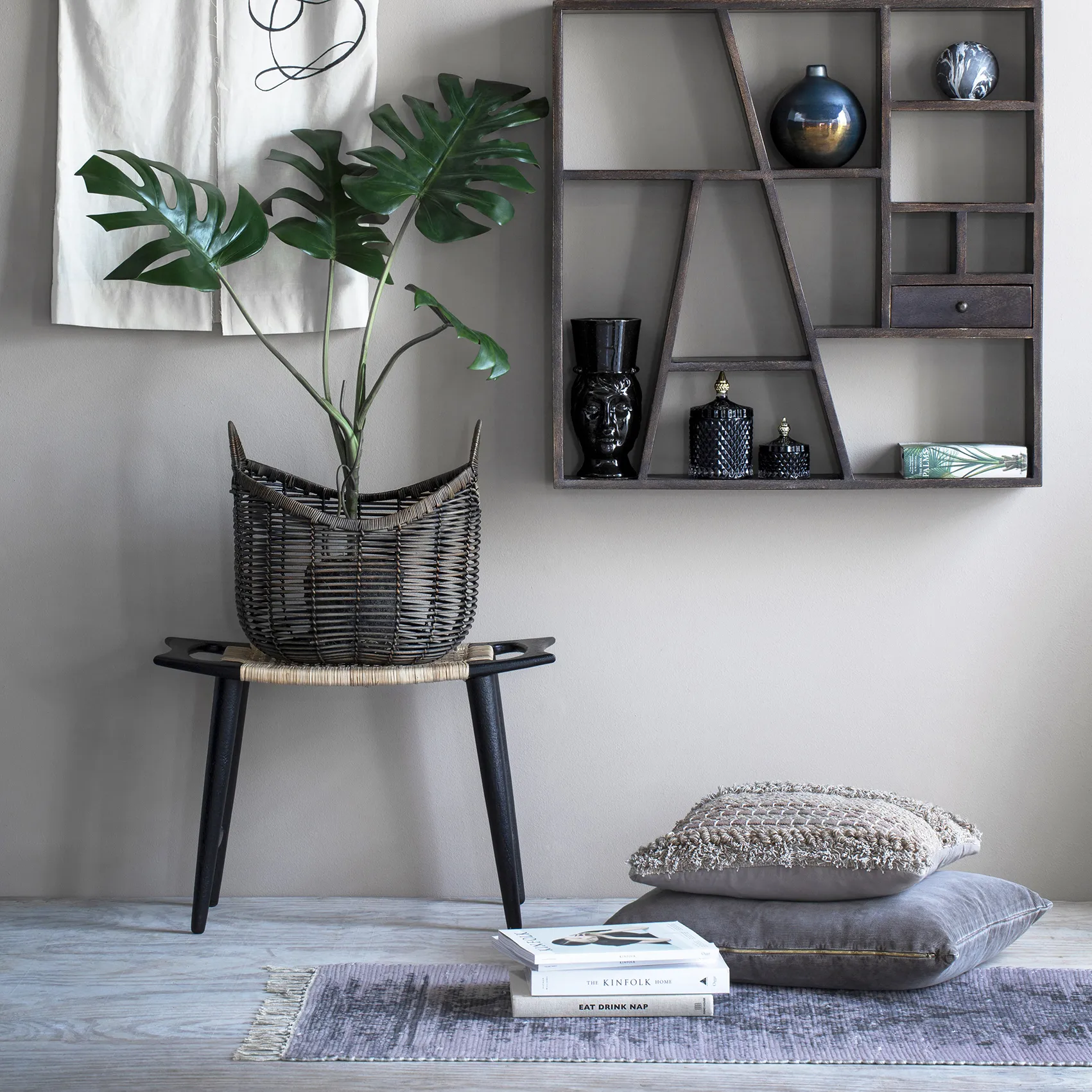 Bocal avec couvercle Miya Ø10,5cm, Gris foncé/noir Lene Bjerre