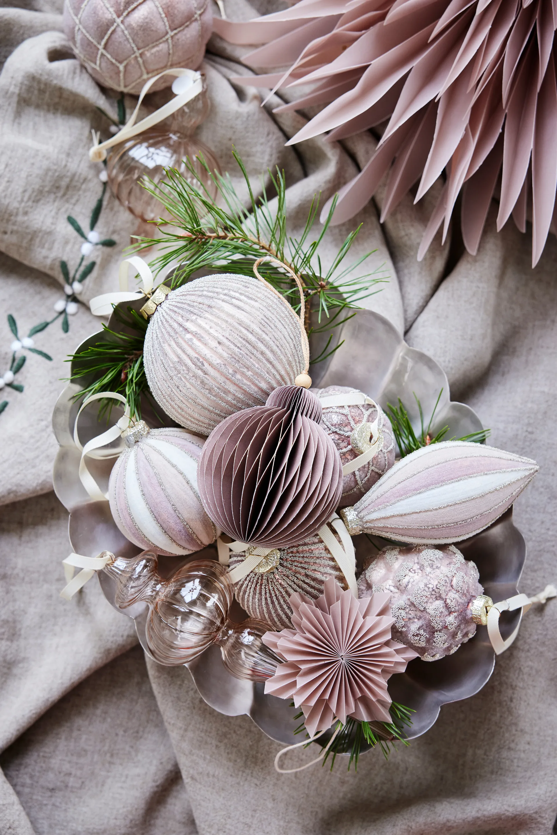 Étoile décorative Palisia Ø40 cm, Rose foncé Lene Bjerre