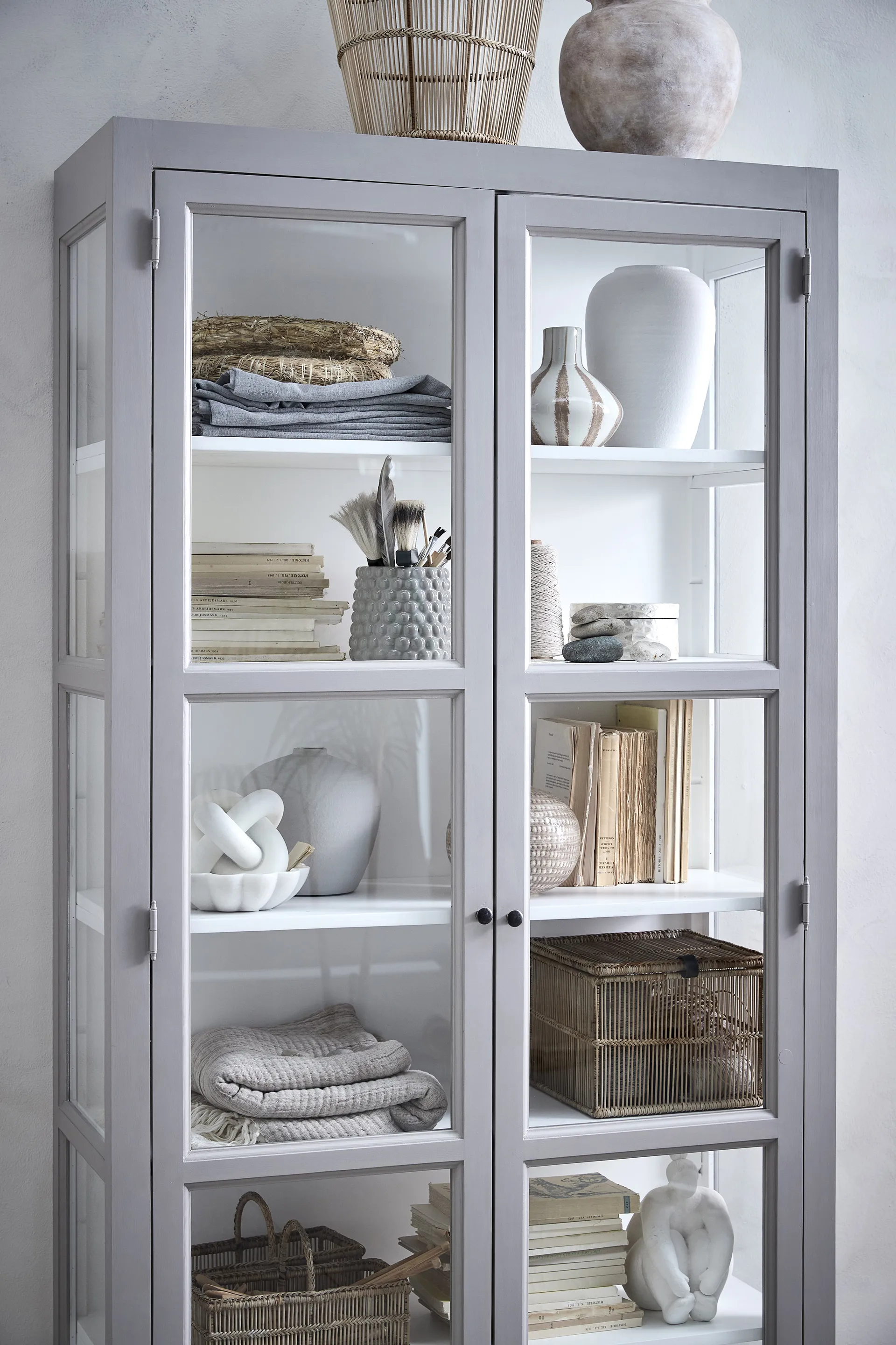 Pot Dotsie Ø18 cm, Grey Lene Bjerre