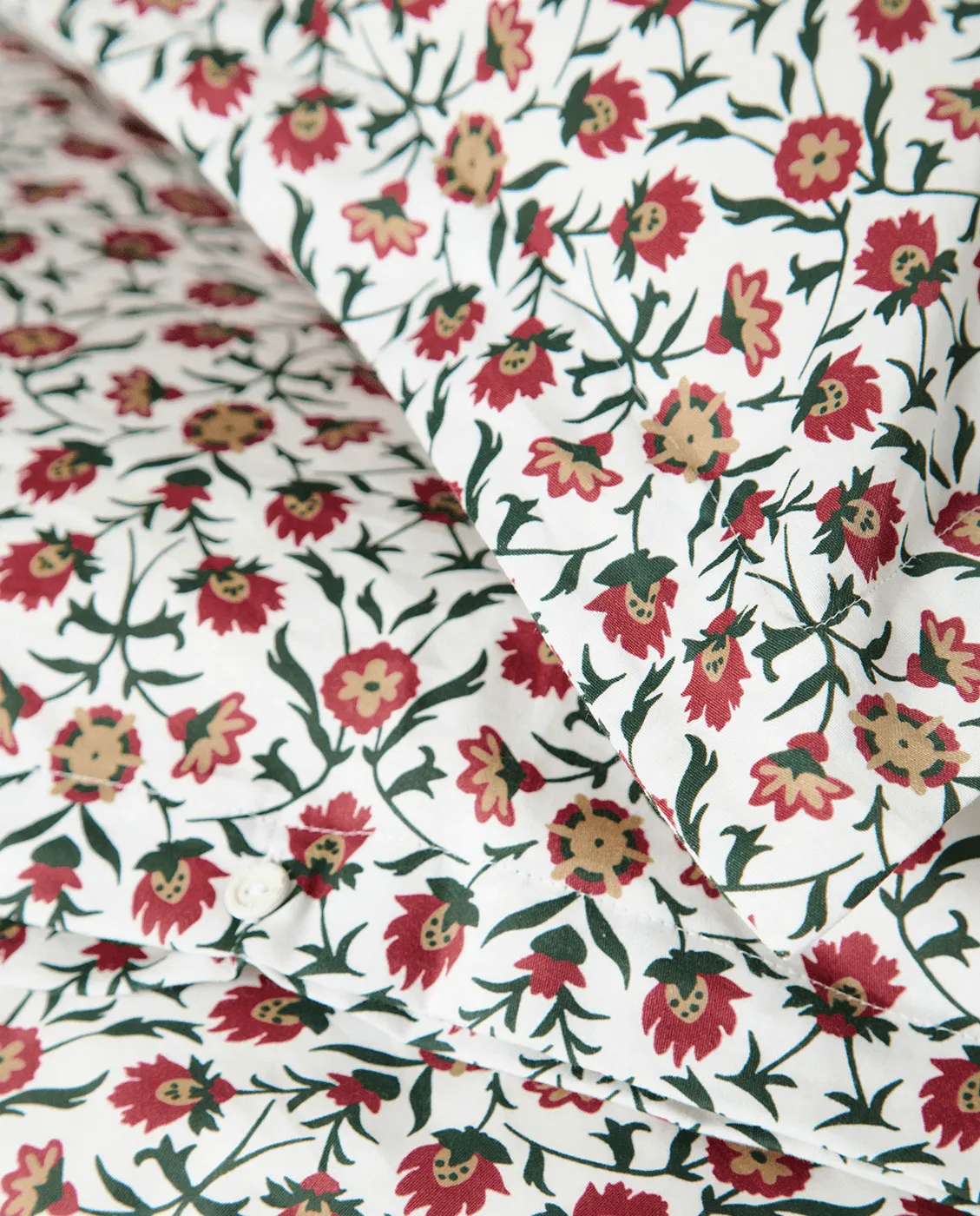 Ensemble de literie Flower printed cotton sateen, White-red-green-beige, 2 st 50x60 cm/1 st 220x220 cm Lexington