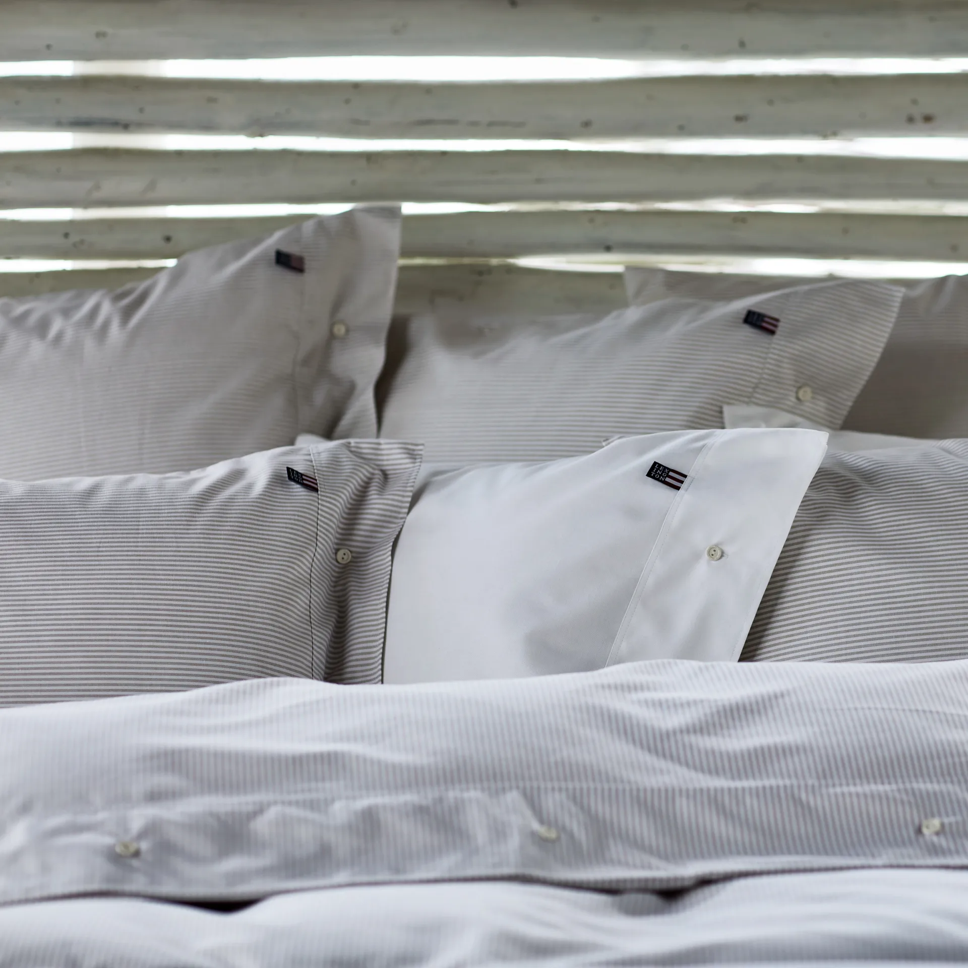 Housse de couette Icons Pin Point 220x220 cm, Beige-white Lexington