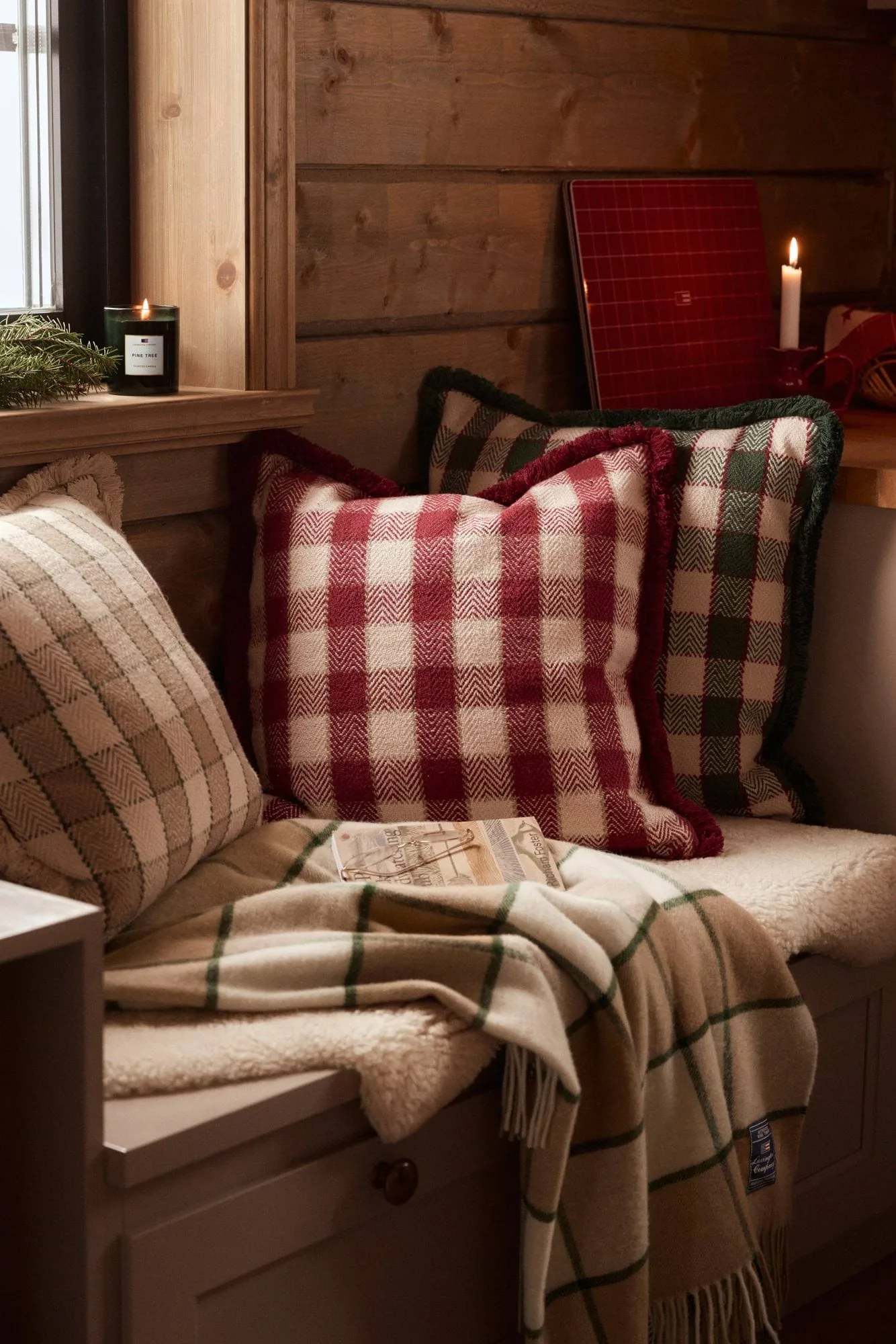 Housse de coussin Checked organic cotton fringe, Green-light beige-red Lexington