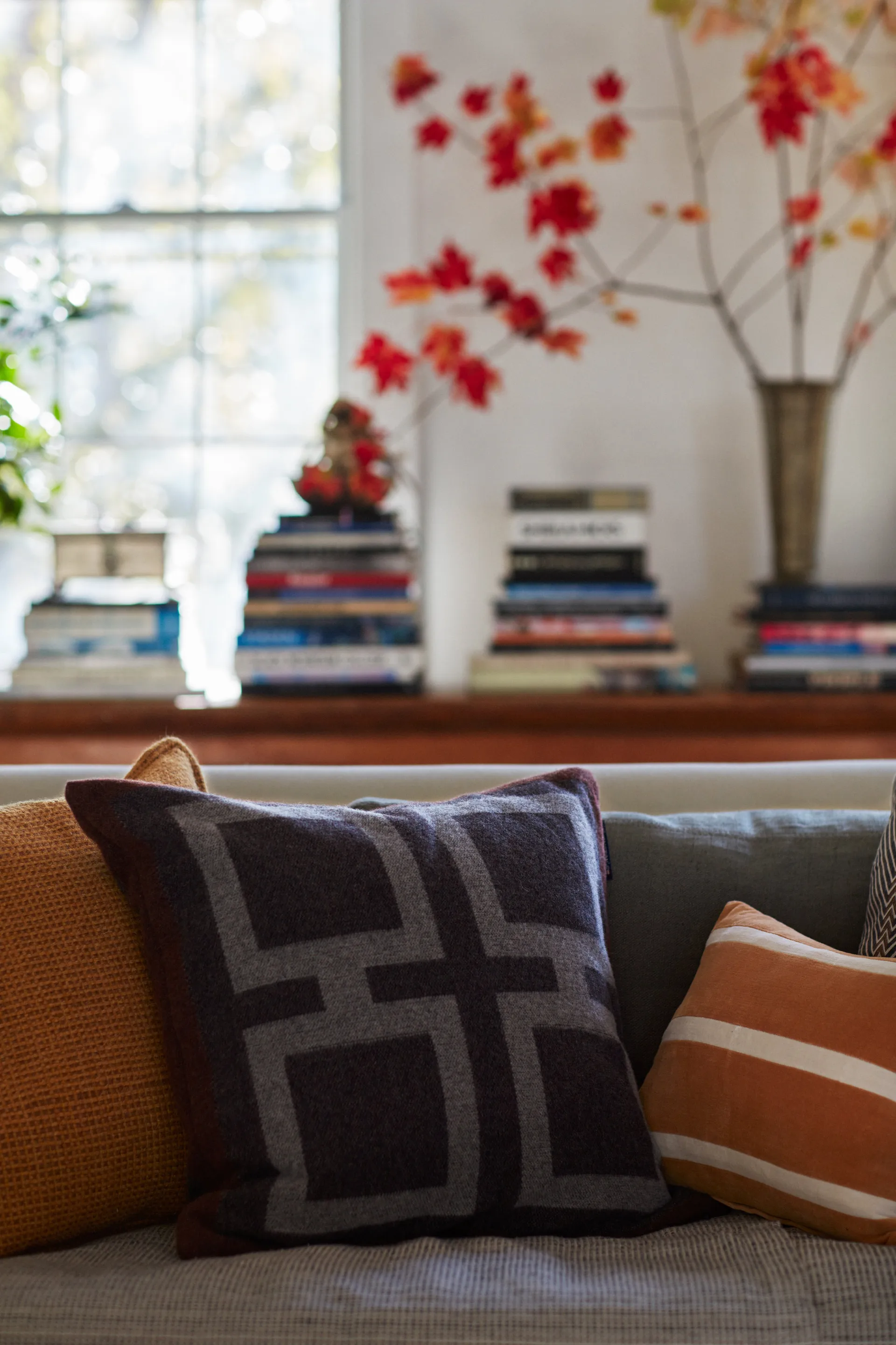 Housse de coussin Graphic Recycled Wool 50x50 cm, Dark gray-white-brown Lexington