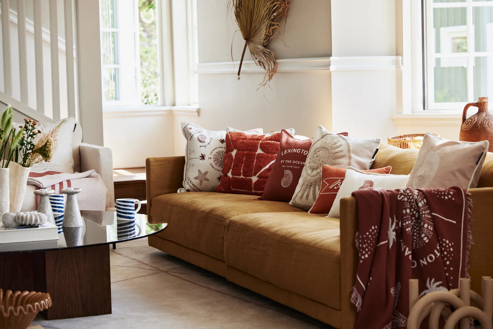 Housse de coussin Logo Embroidered By the Ocean 50x50 cm, Coconut Lexington