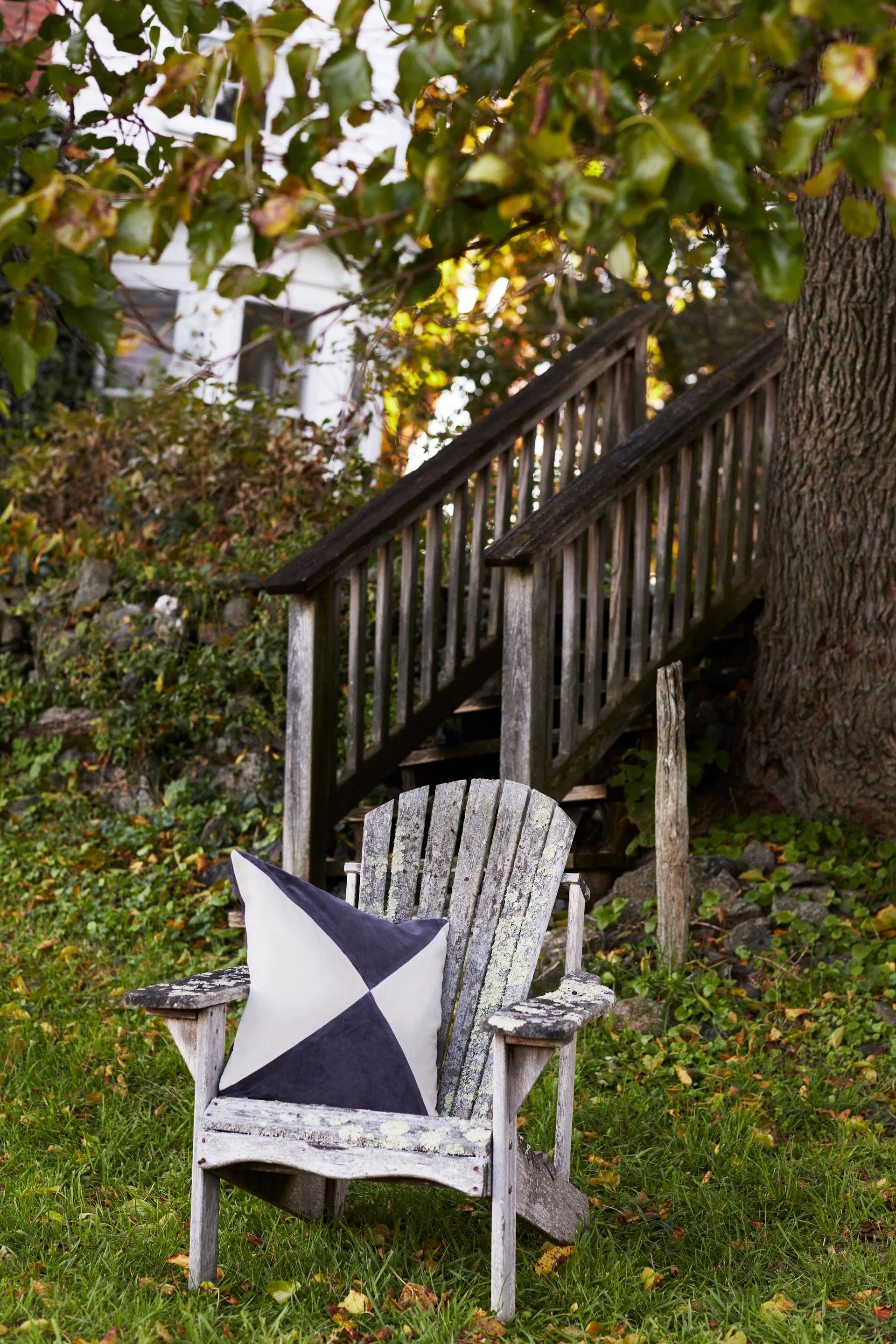 Housse de coussin Patched Organic Cotton Velvet 50x50 cm, Dark gray-light beige Lexington