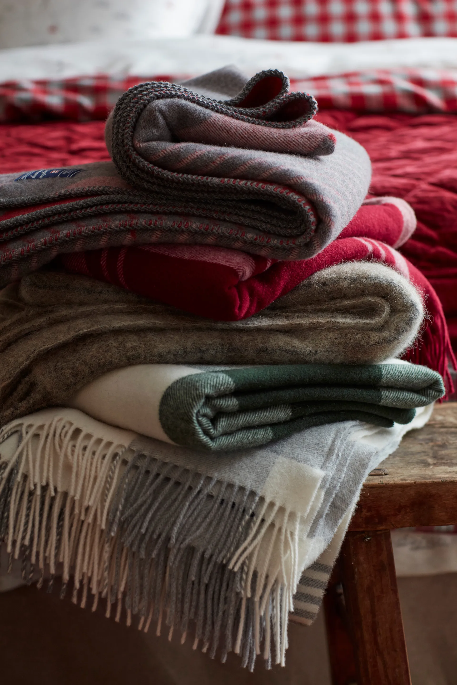 Plaid Gray Checked Recycled Wool 130x170 cm, Gray-white Lexington