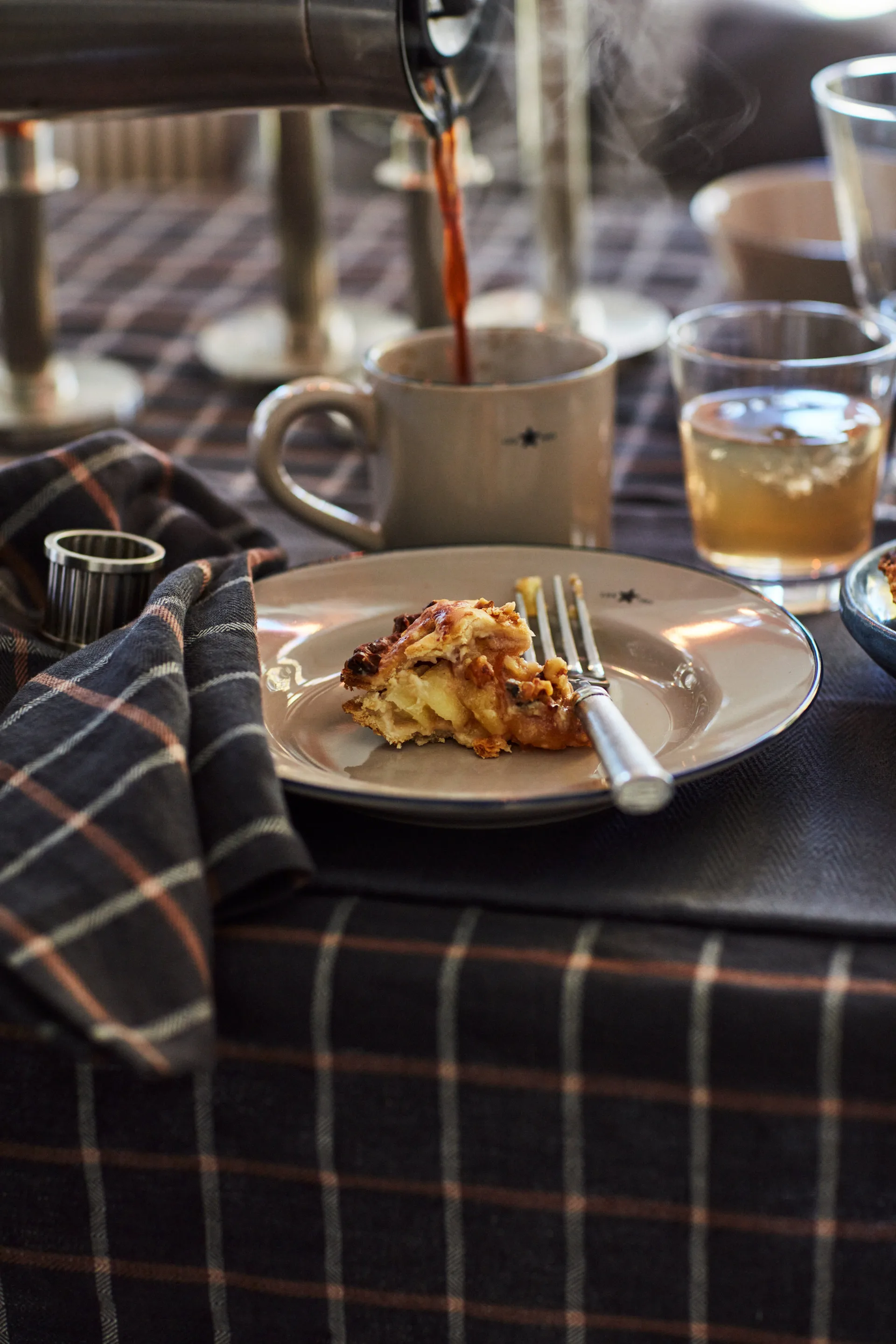 Serviette en tissu Checked Cotton Linen 50x50 cm, Dark gray-beige Lexington