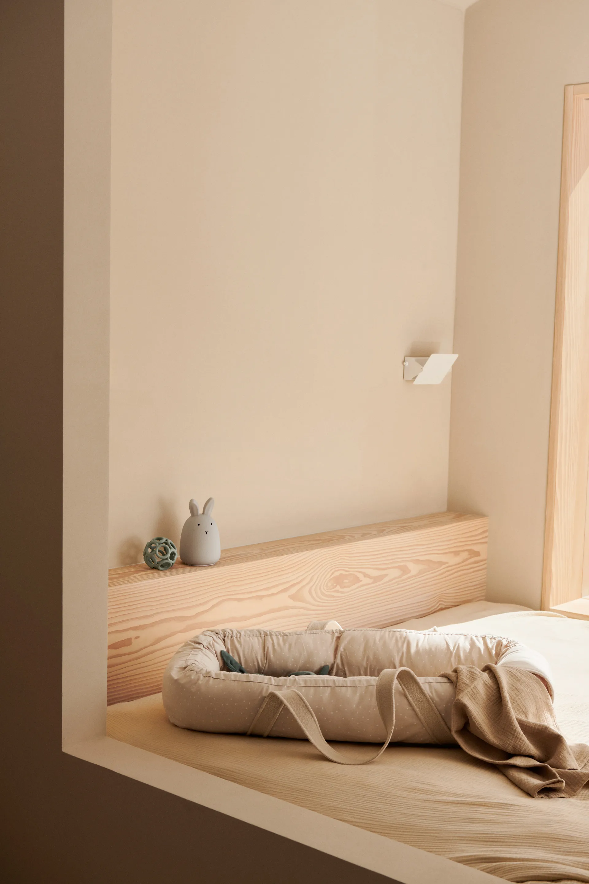 Babynest imprimé Gro, Confetti sandy Liewood