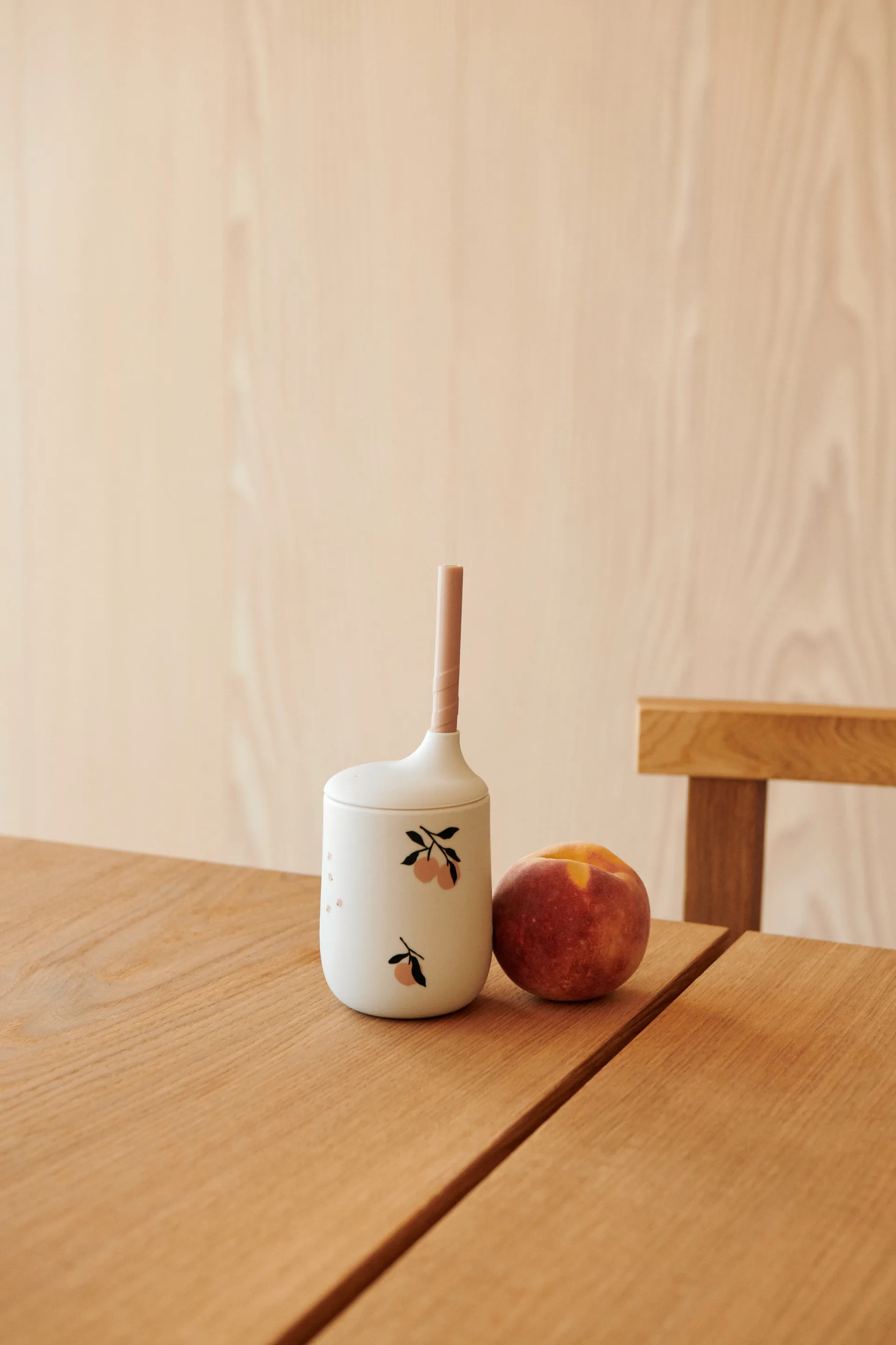 Gobelet avec paille Ellis imprimé 23 cl, Peach-Sea shell mix Liewood