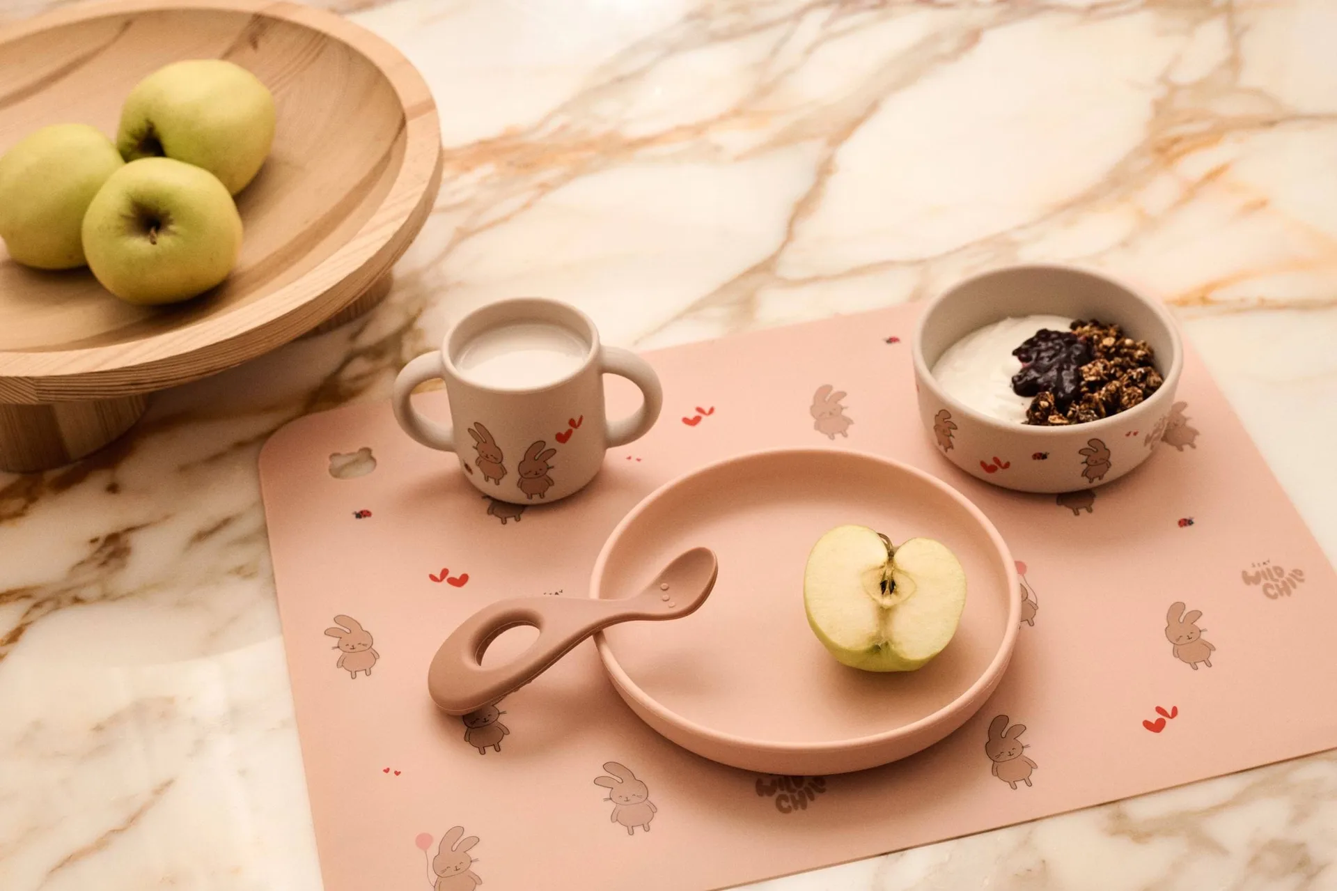 Set de vaisselle imprimé Vivi 4 pièces, Wild child/Rosey Liewood