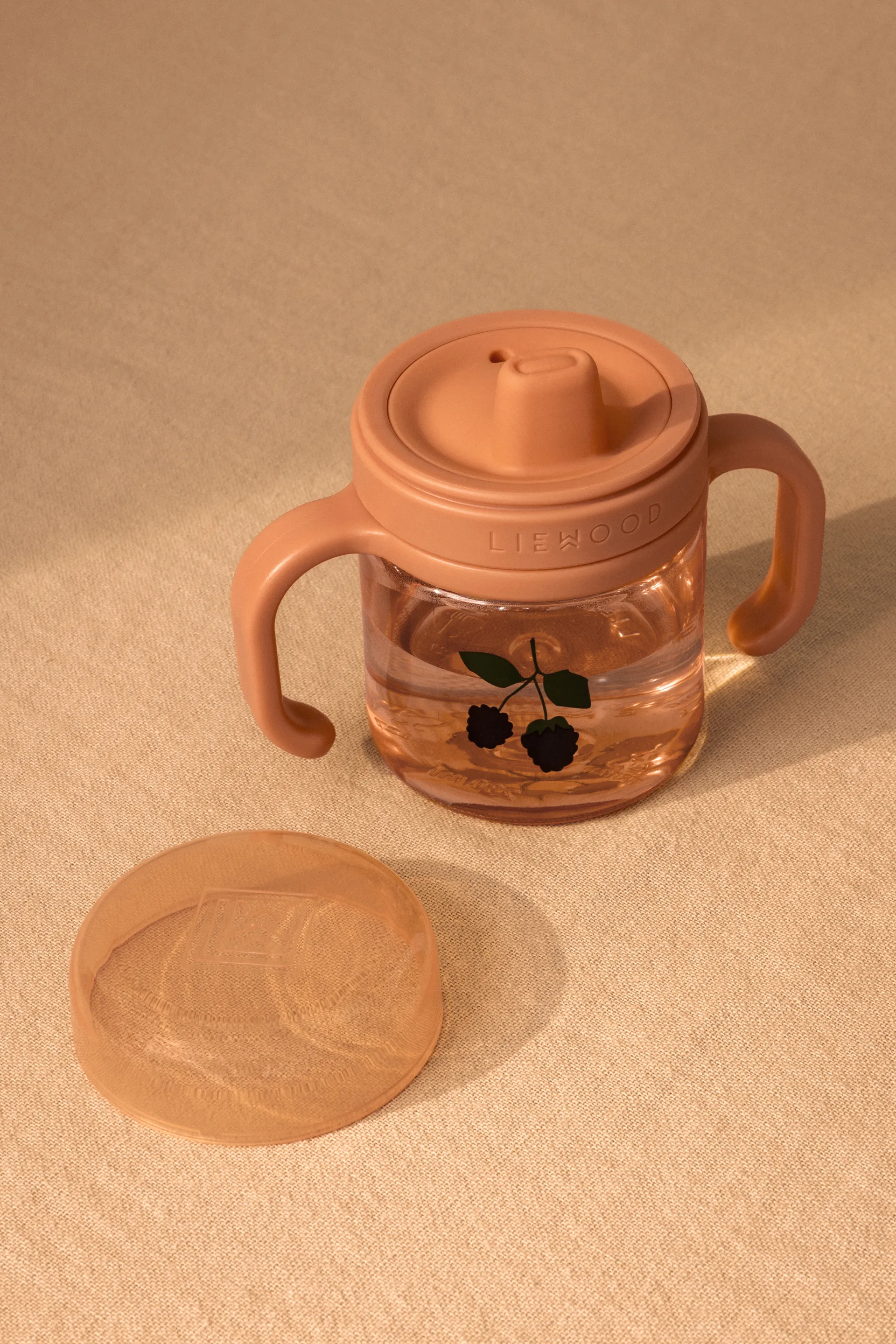 Tasse à bec Kylo 28 cl, Berry-Pale Tuscany Liewood