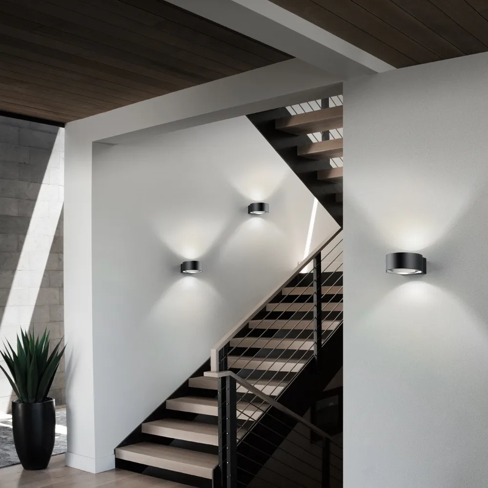 Applique Orbit W1, black, 2700 kelvins Light-Point