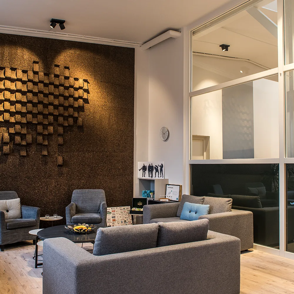 Applique/spots Focus Mini 2, black, 2700 kelvins Light-Point