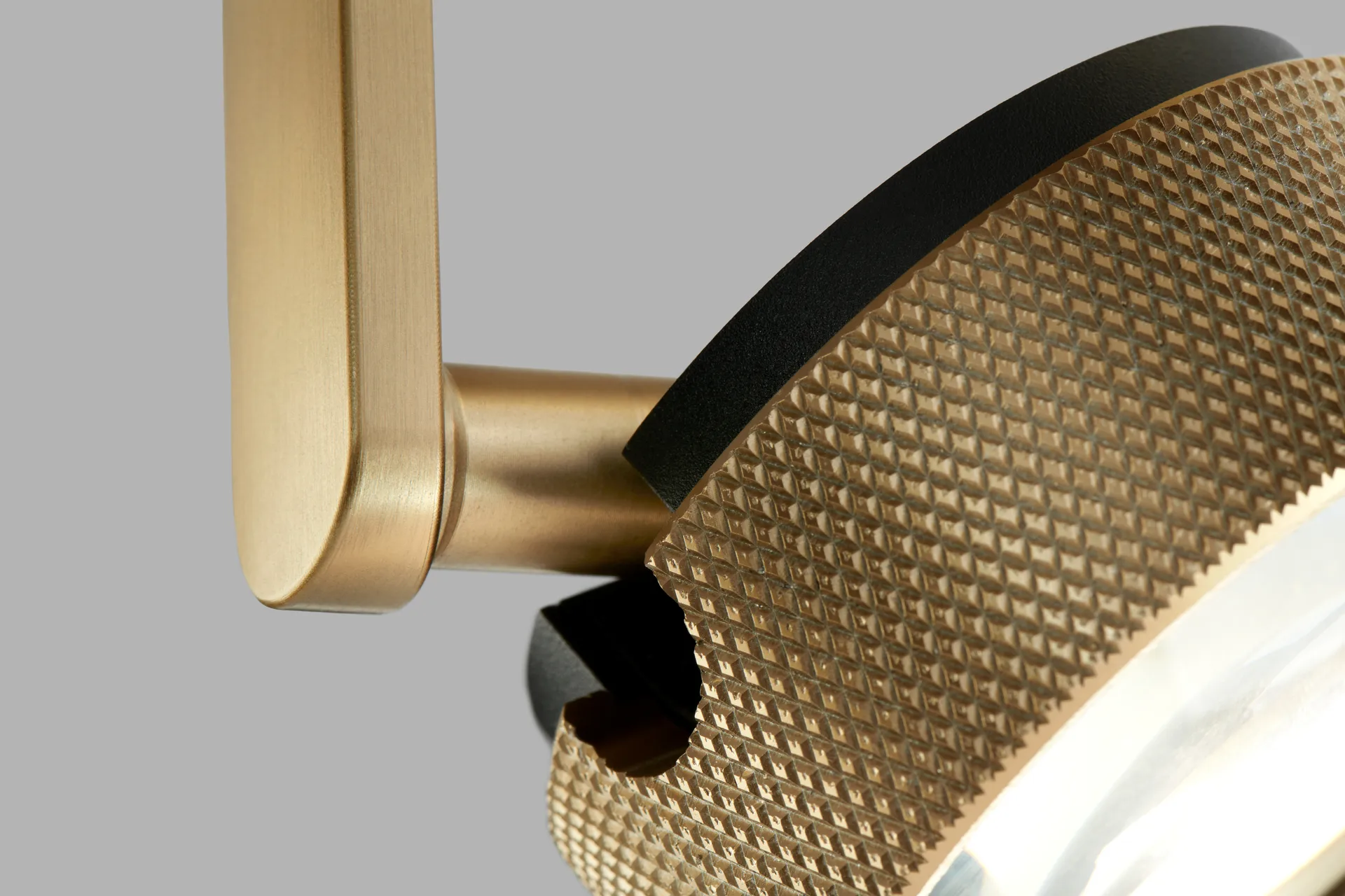 Plafonnier Cosmo C1 switch tune, Brass Light-Point