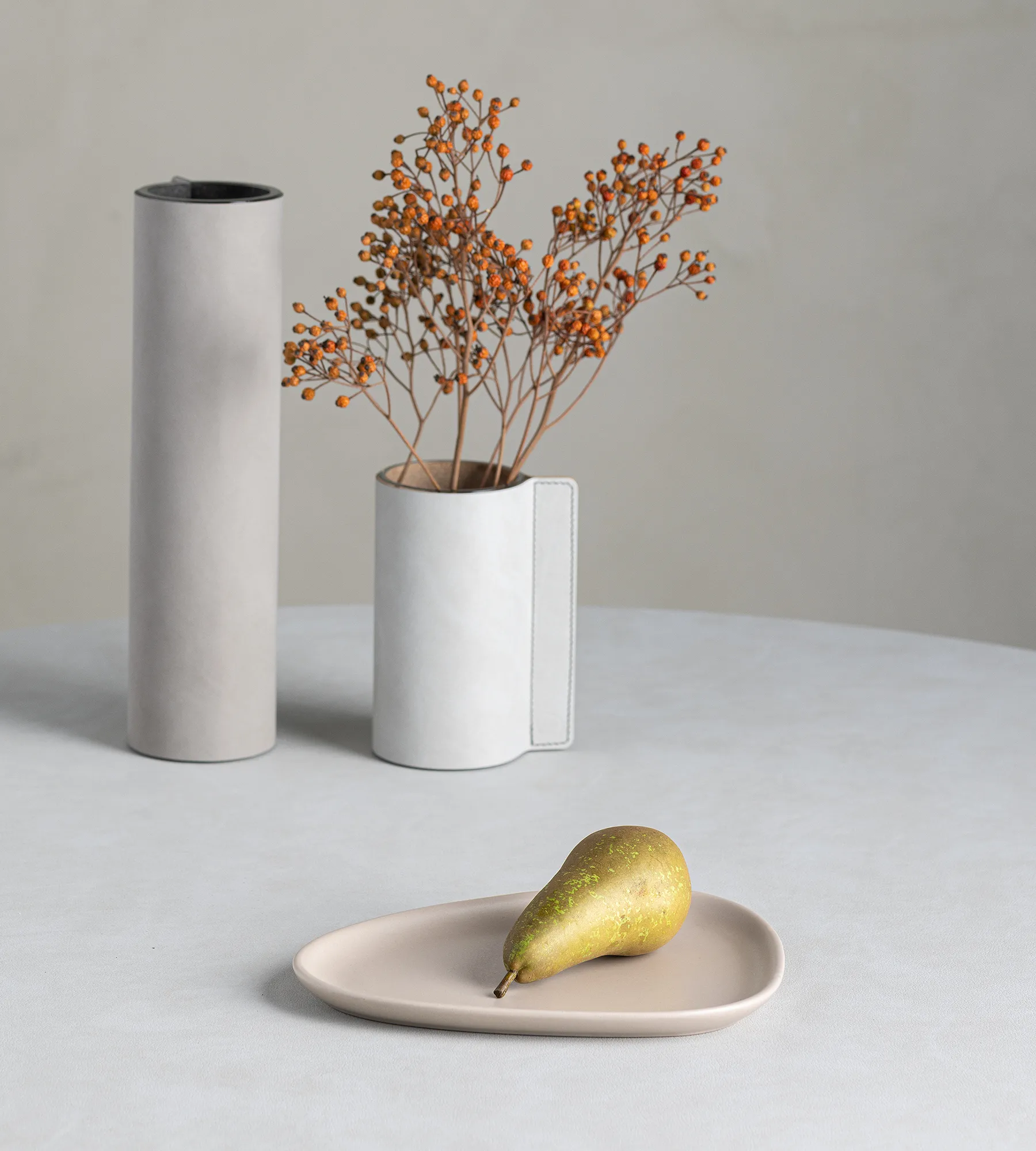 Petite assiette Curve Stoneware 19x22 cm, Sand LIND DNA