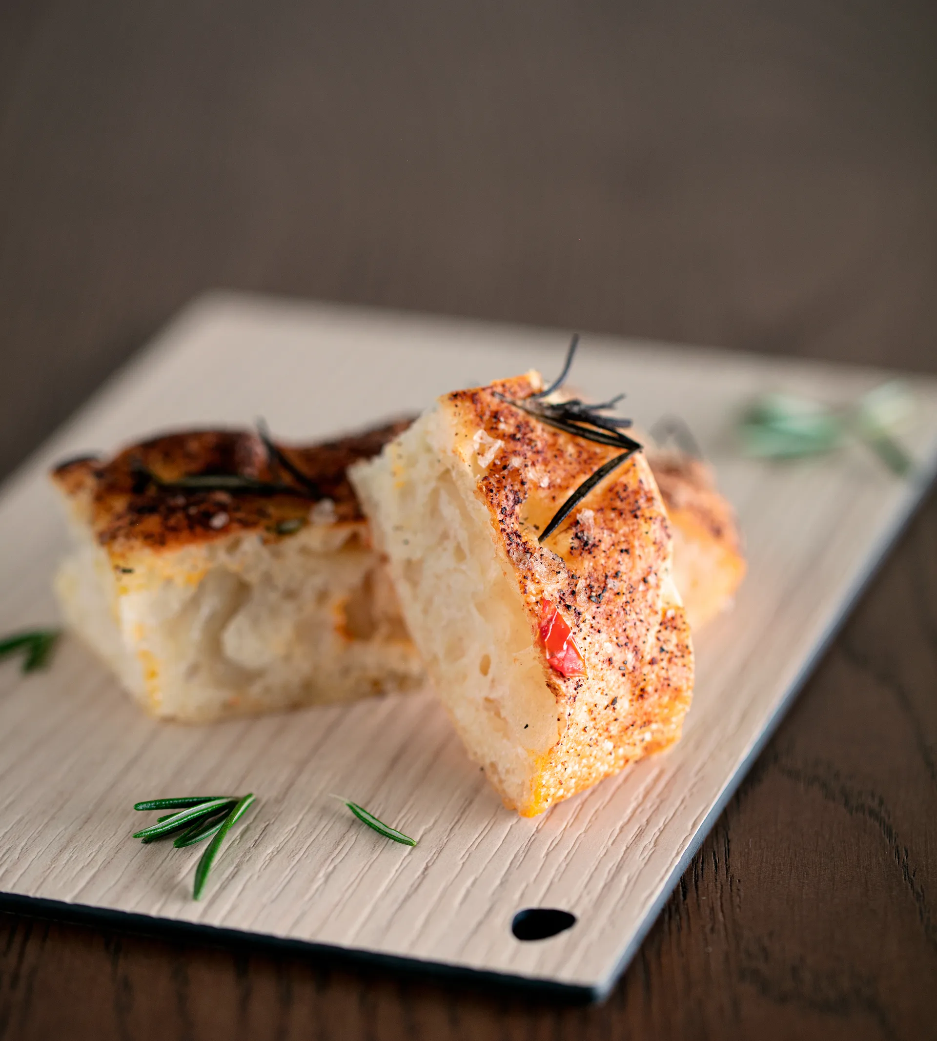 Planche à découper Cut & Serve square S, Frêne LIND DNA