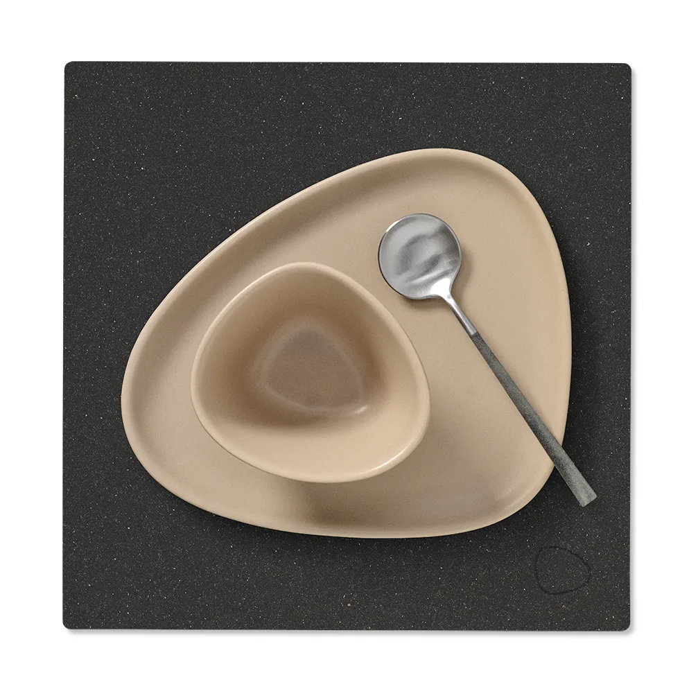 Set de table square Core S, Flecked anthracite LIND DNA