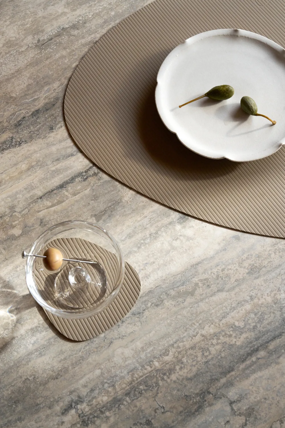 Sous-verre Corduroy curve, Clay Brown LIND DNA