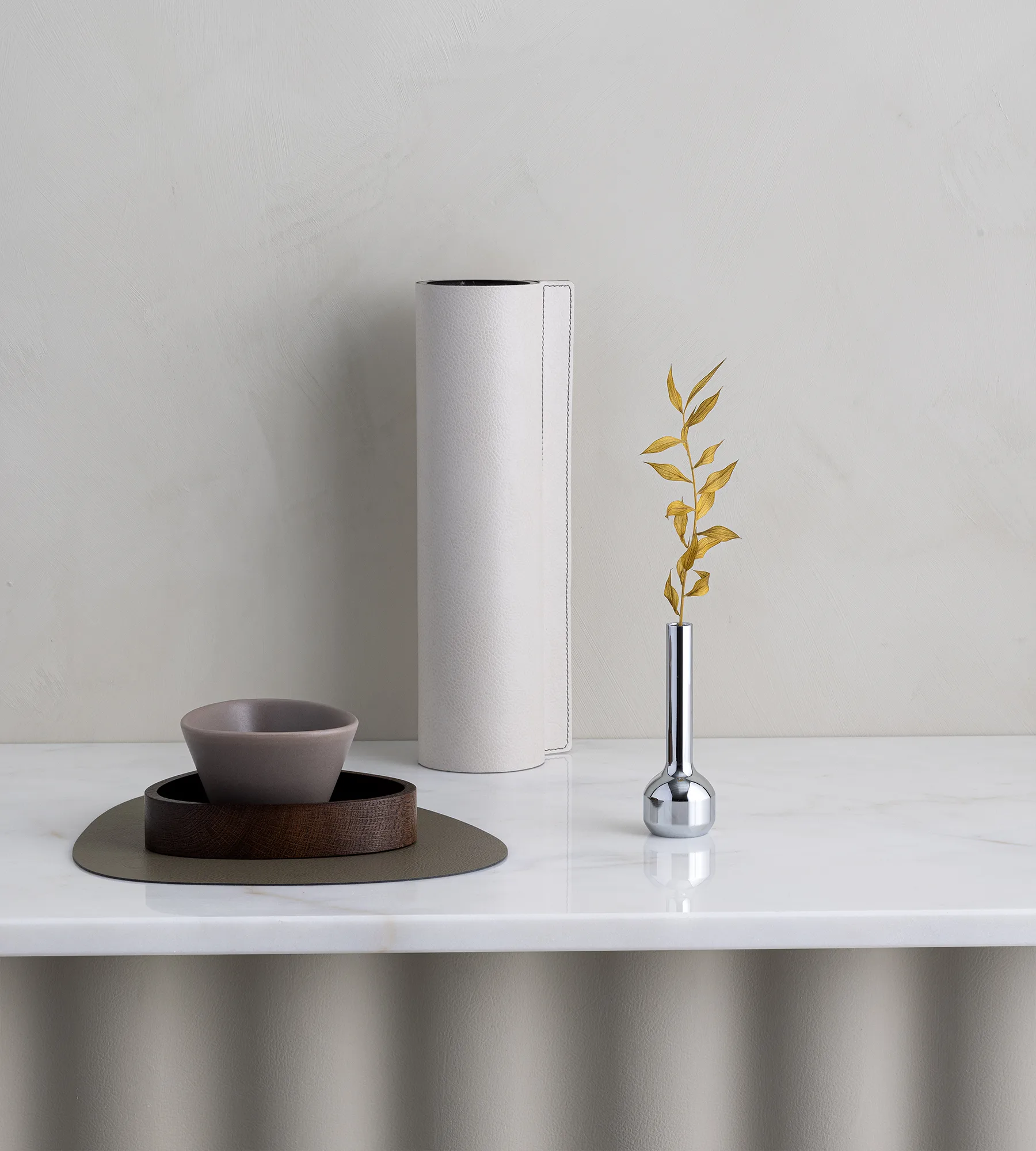 Vase Silhouette 120, Chrome steel LIND DNA