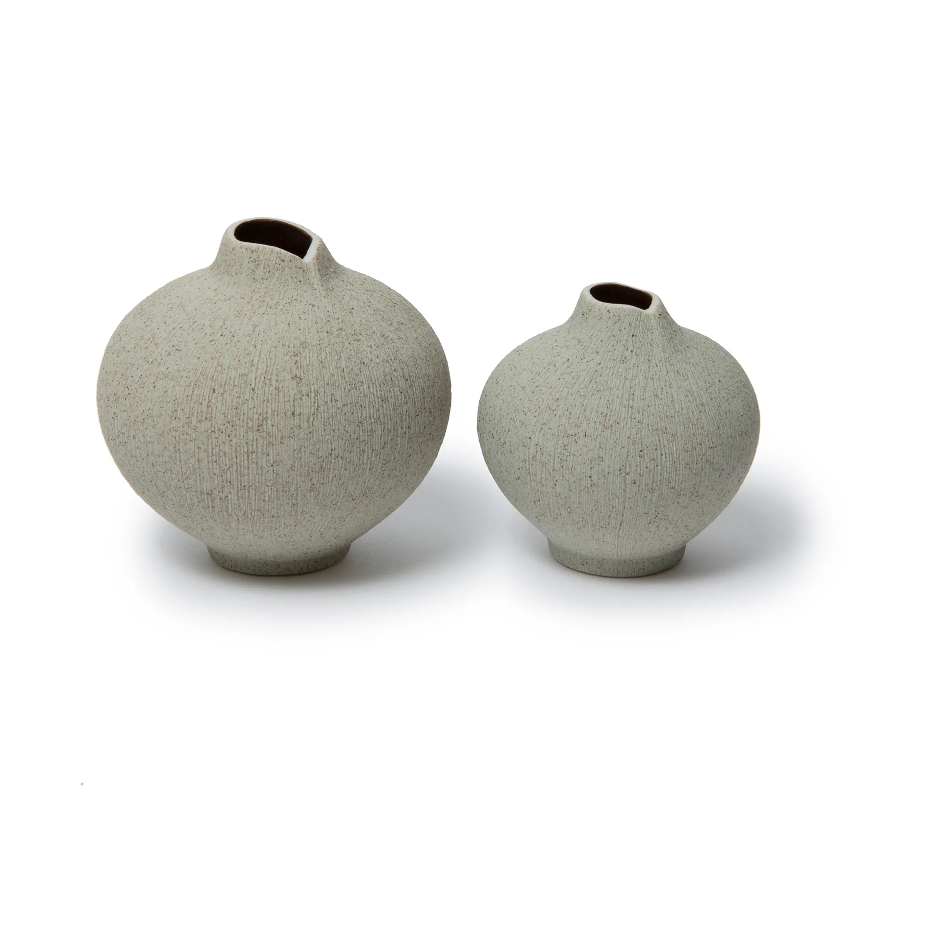 Vase Line, Sand grey, small Lindform