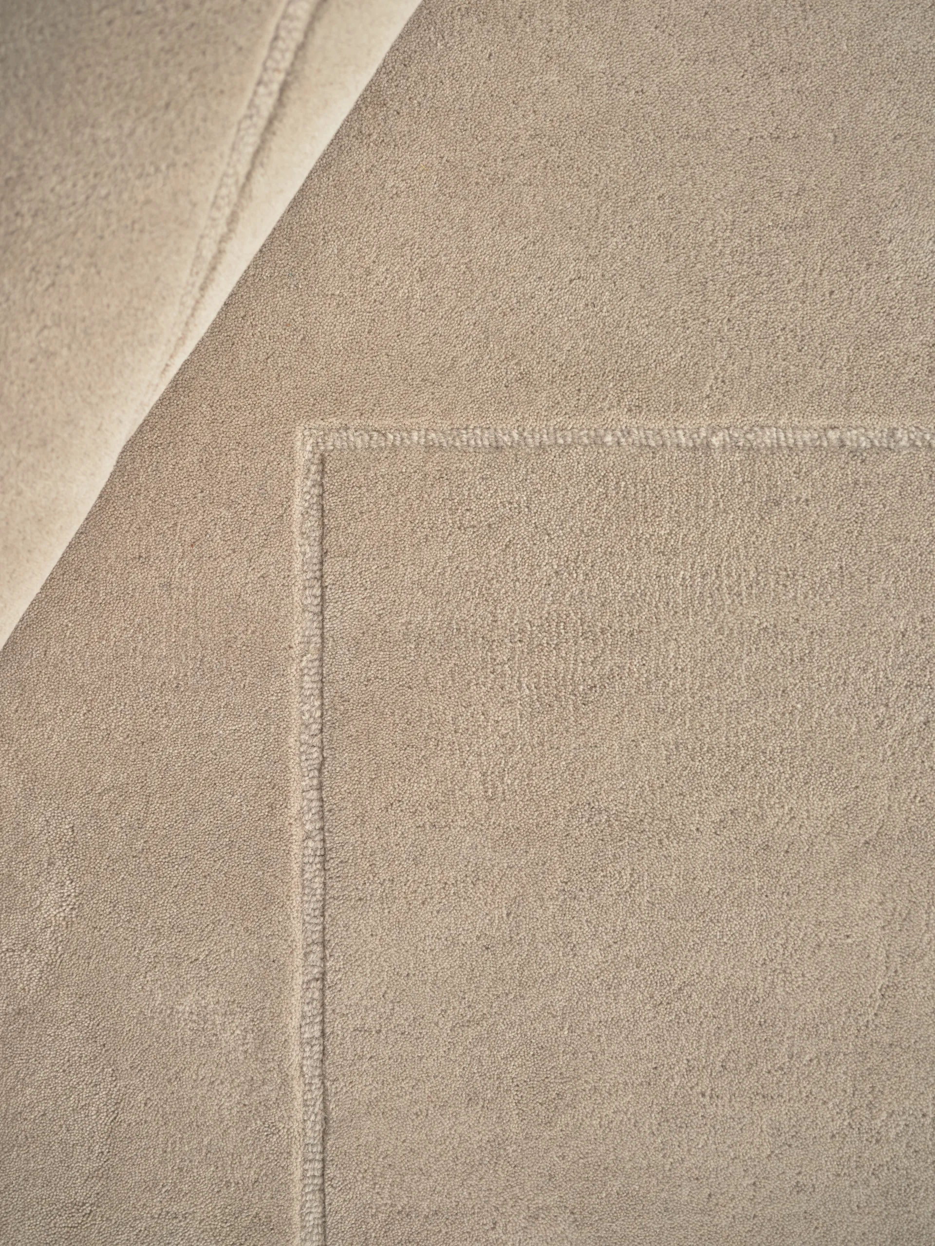 Tapis en laine Lineal Poem, Beige, 170x240 cm Linie Design