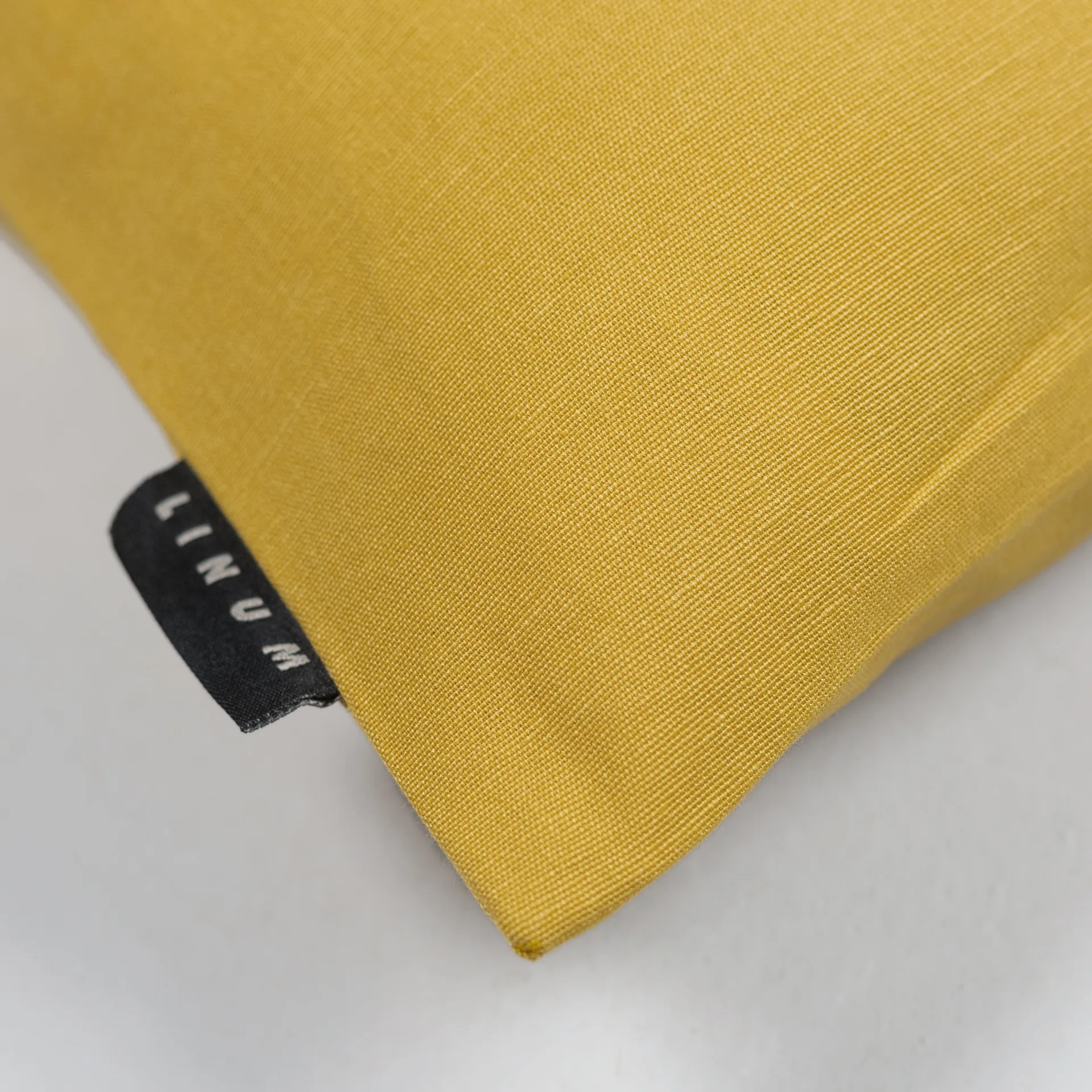 Housse de coussin Annabell 40x40 cm, Jaune moutarde Linum