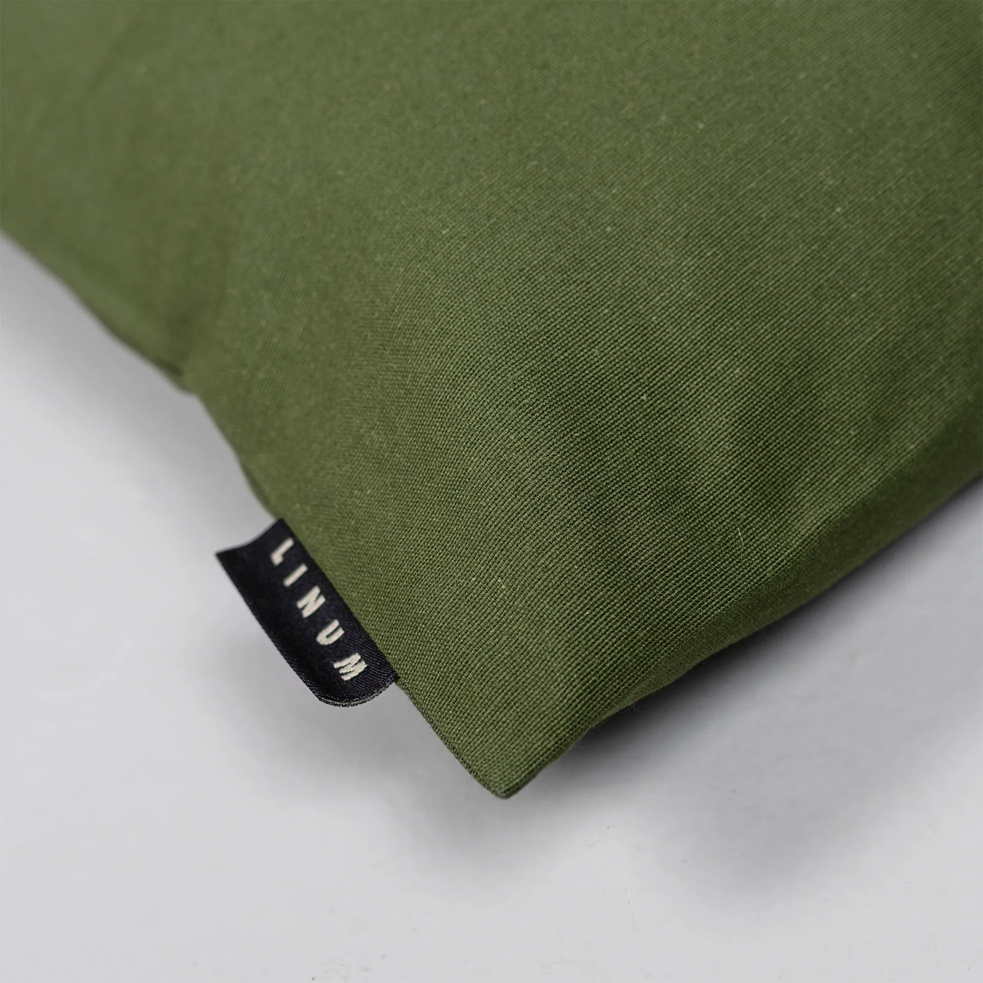 Housse de coussin Annabell 40x40 cm, Vert olive foncé Linum