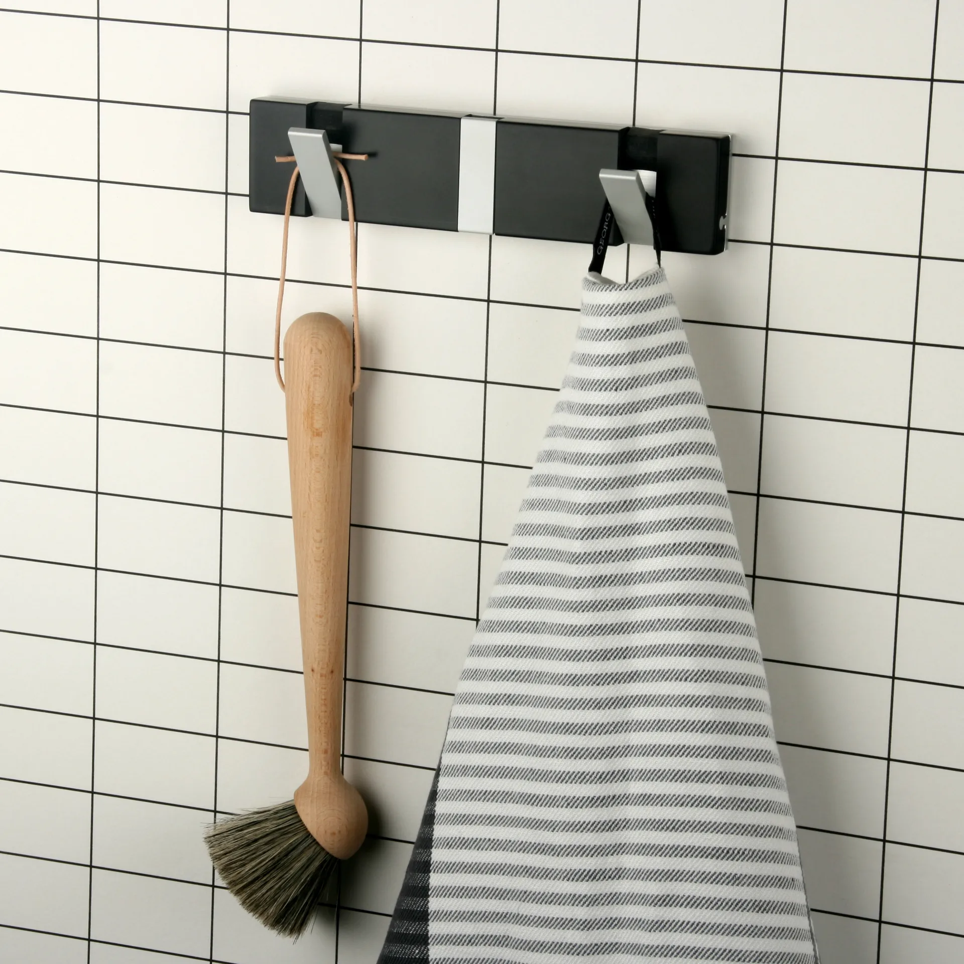 Crochets muraux Loca Knax 20 cm, composite, noir LoCa