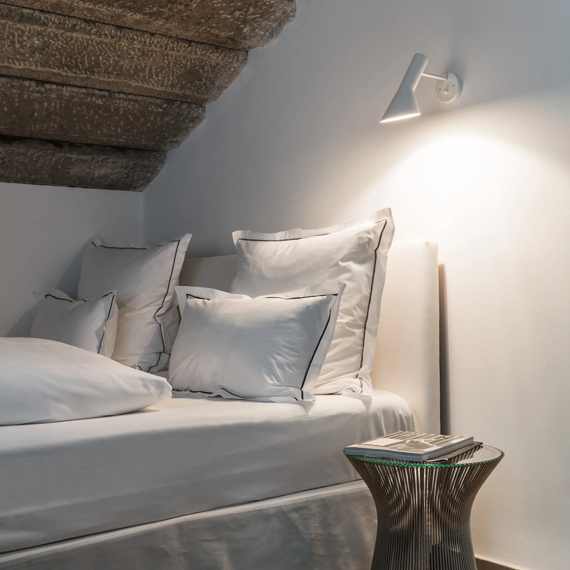 Applique murale AJ, Blanc Louis Poulsen