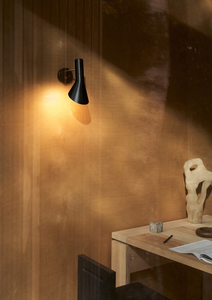 Applique murale AJ installation fixe, Brass-black Louis Poulsen