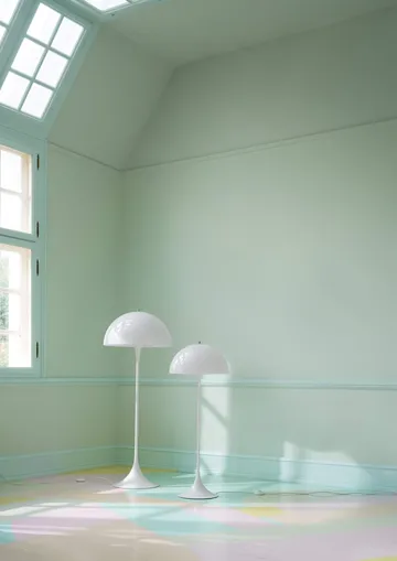 Lampadaire Panthella 500 - V3, Opal white - Louis Poulsen