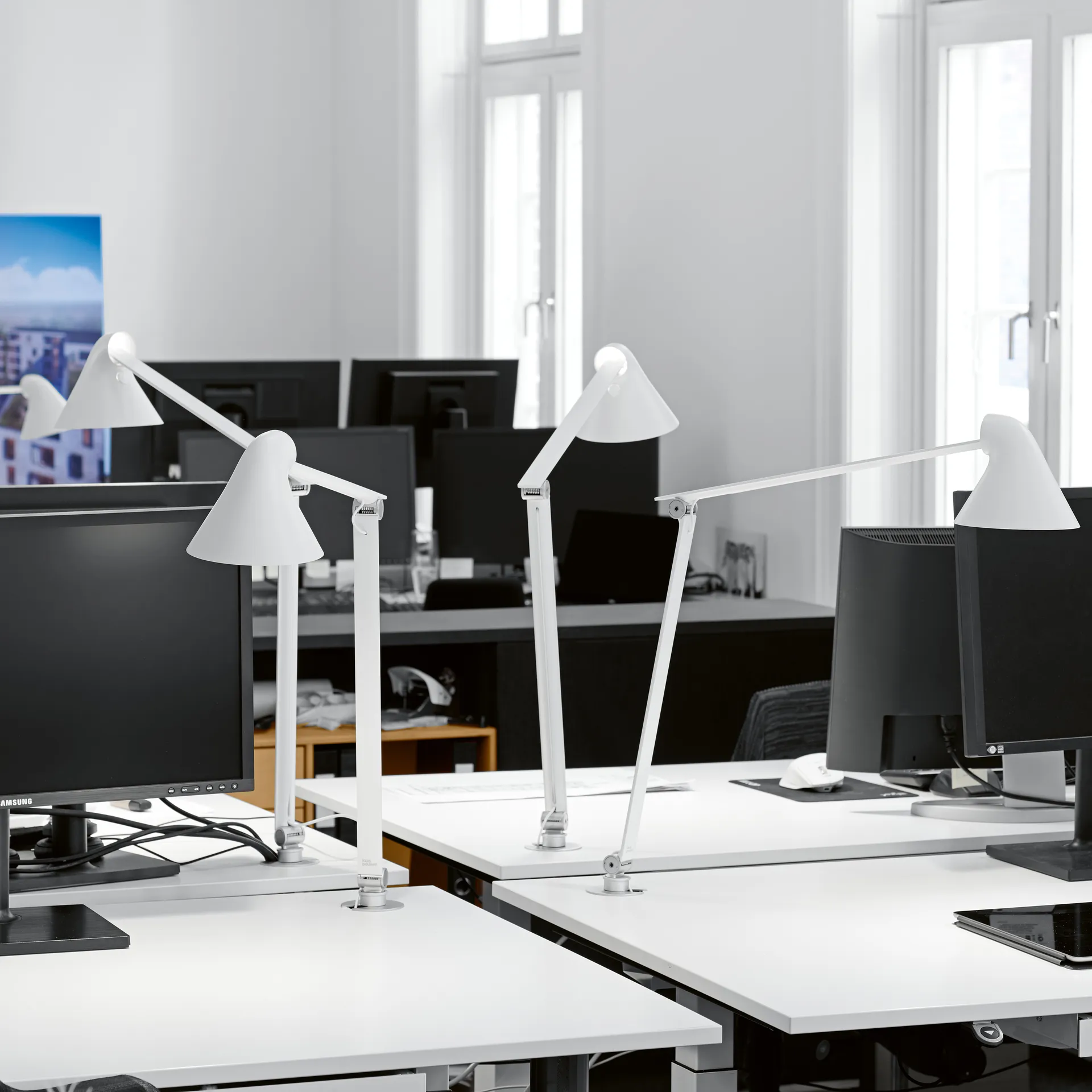 Lampe de table NJP Ø10mm, Blanc Louis Poulsen