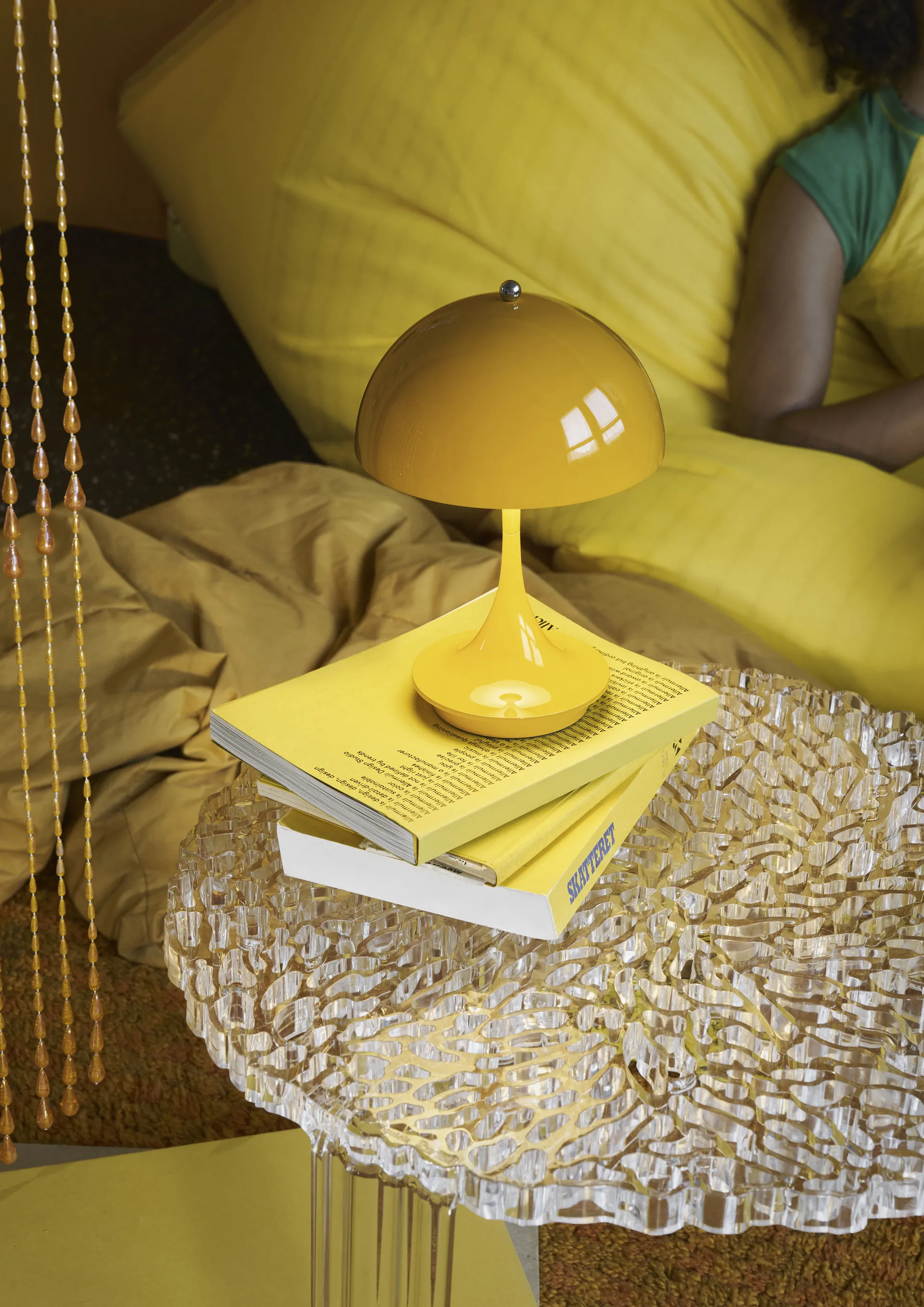 Lampe de table Panthella 160 Portable v3, Opaque yellow Louis Poulsen