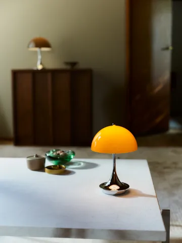 Lampe de table Panthella 160 Portable v3 - Original Opal Orange - Louis Poulsen
