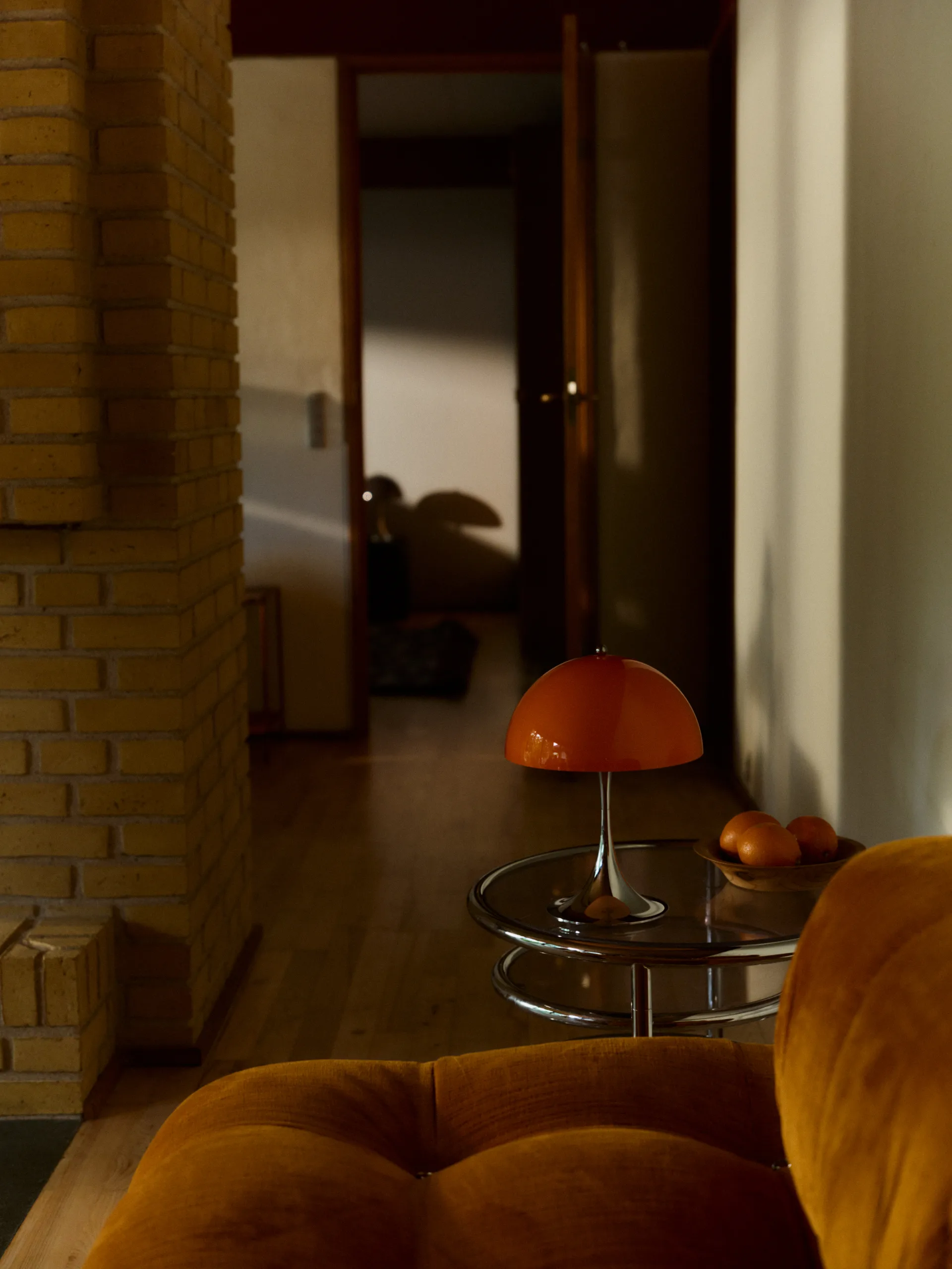 Lampe de table Panthella 250 Portable V3, Original Opal Red Louis Poulsen