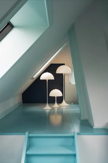Lampe de table Panthella - V3, Opal white - Louis Poulsen