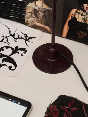 Lampe de table PH 2/1 - Bordeaux glossy - Louis Poulsen
