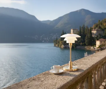 Lampe de table portable PH 1/1 - Plaqué en laiton - Louis Poulsen