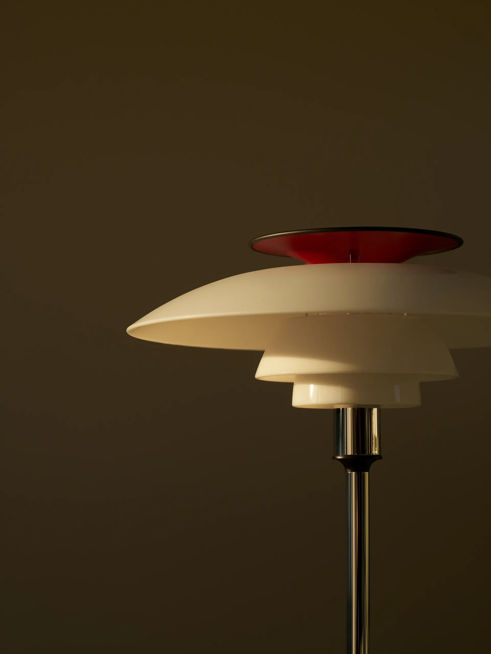 Lampe de table portable PH 80, Verre opalin blanc, chromé Louis Poulsen