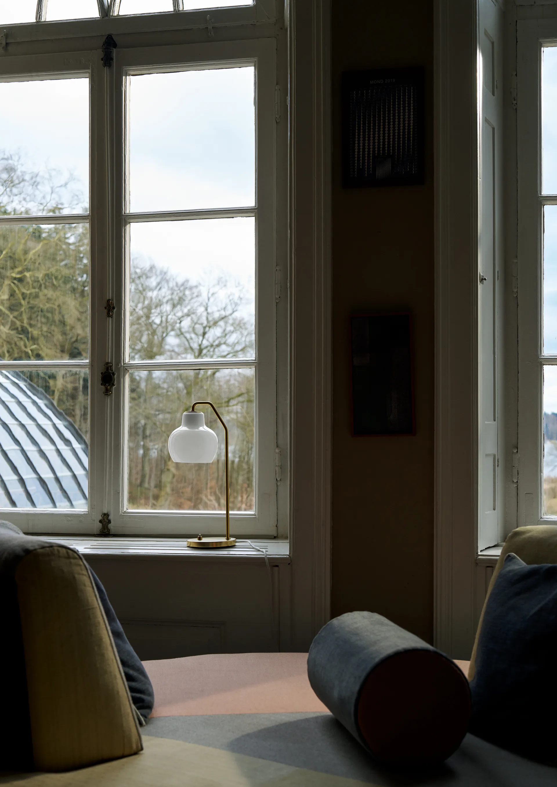 Lampe de table VL Ring Crown Ø15 cm, Laiton-verre opale Louis Poulsen